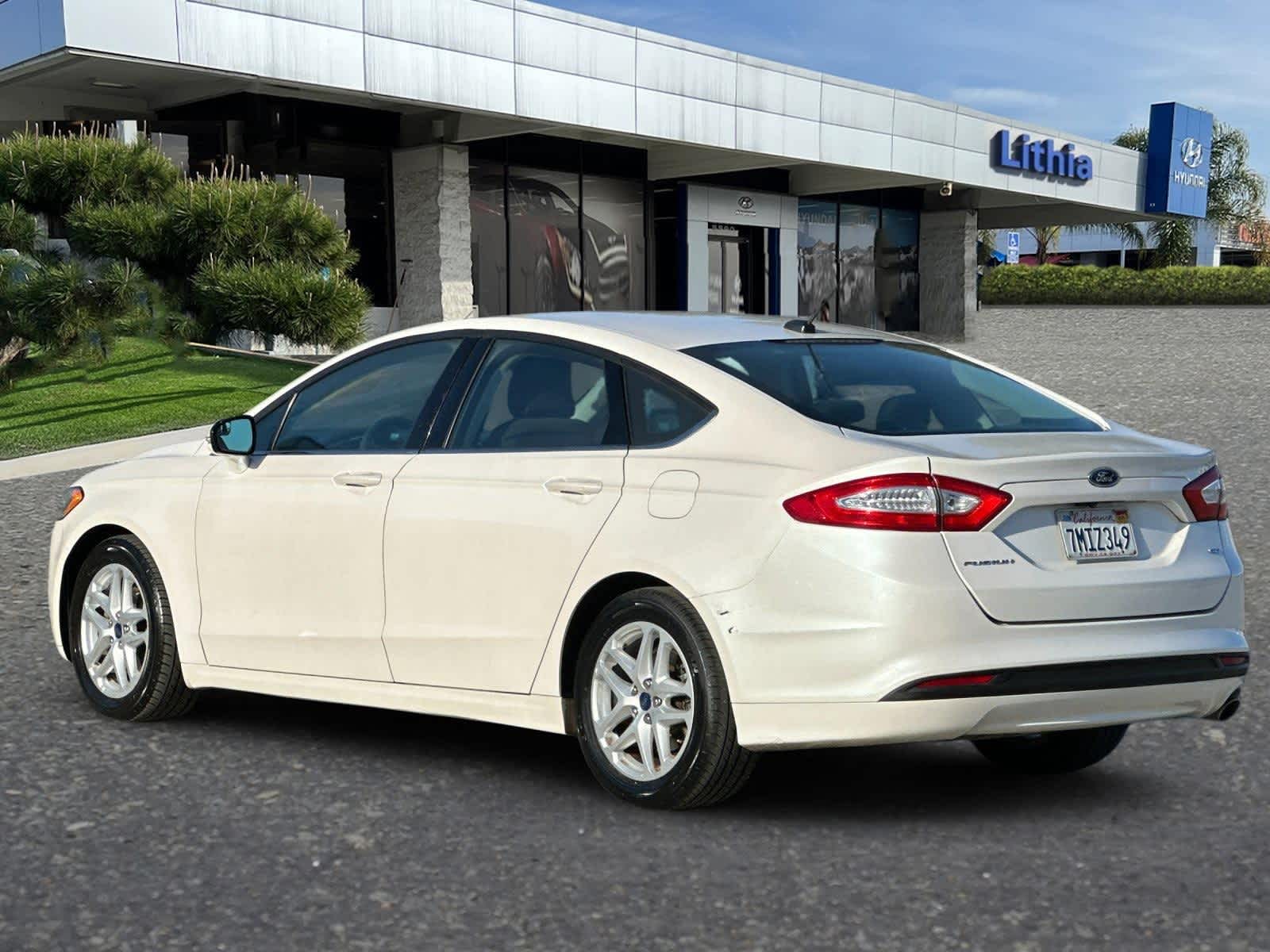 2016 Ford Fusion SE 6