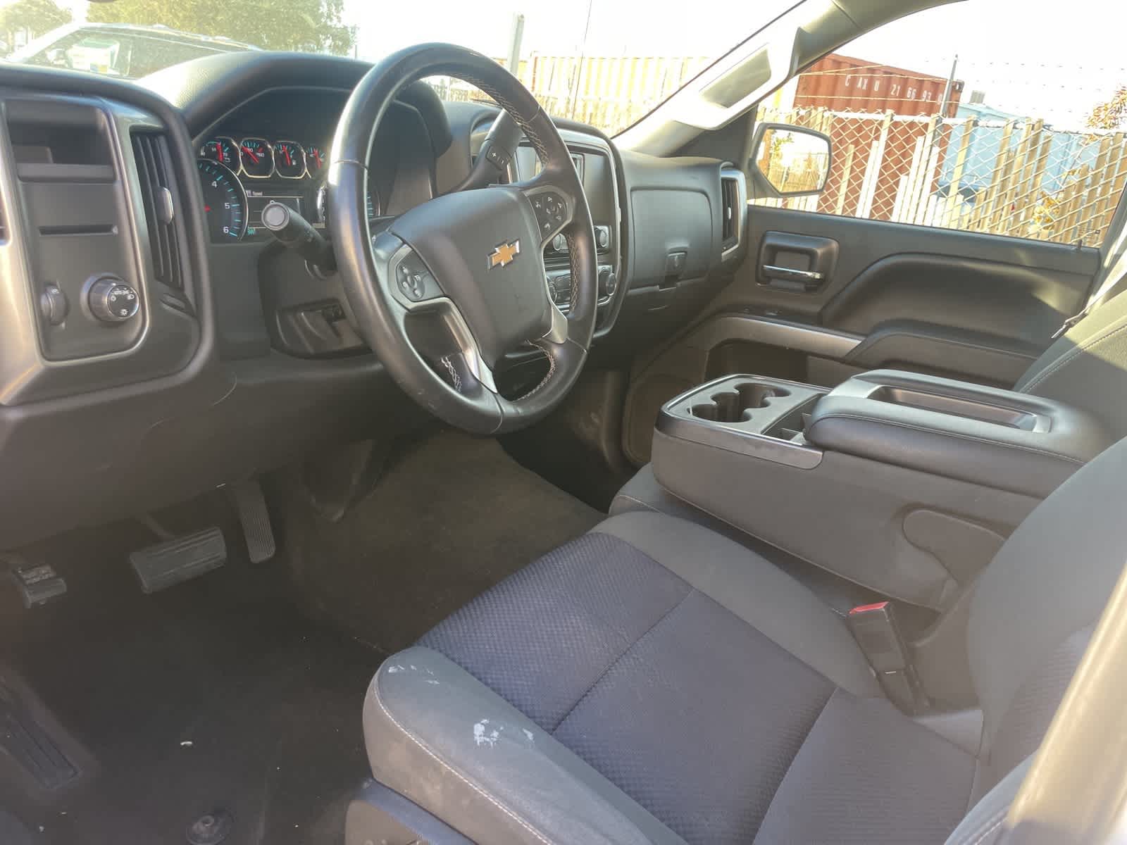 2015 Chevrolet Silverado 1500 LT 2WD Crew Cab 143.5 16