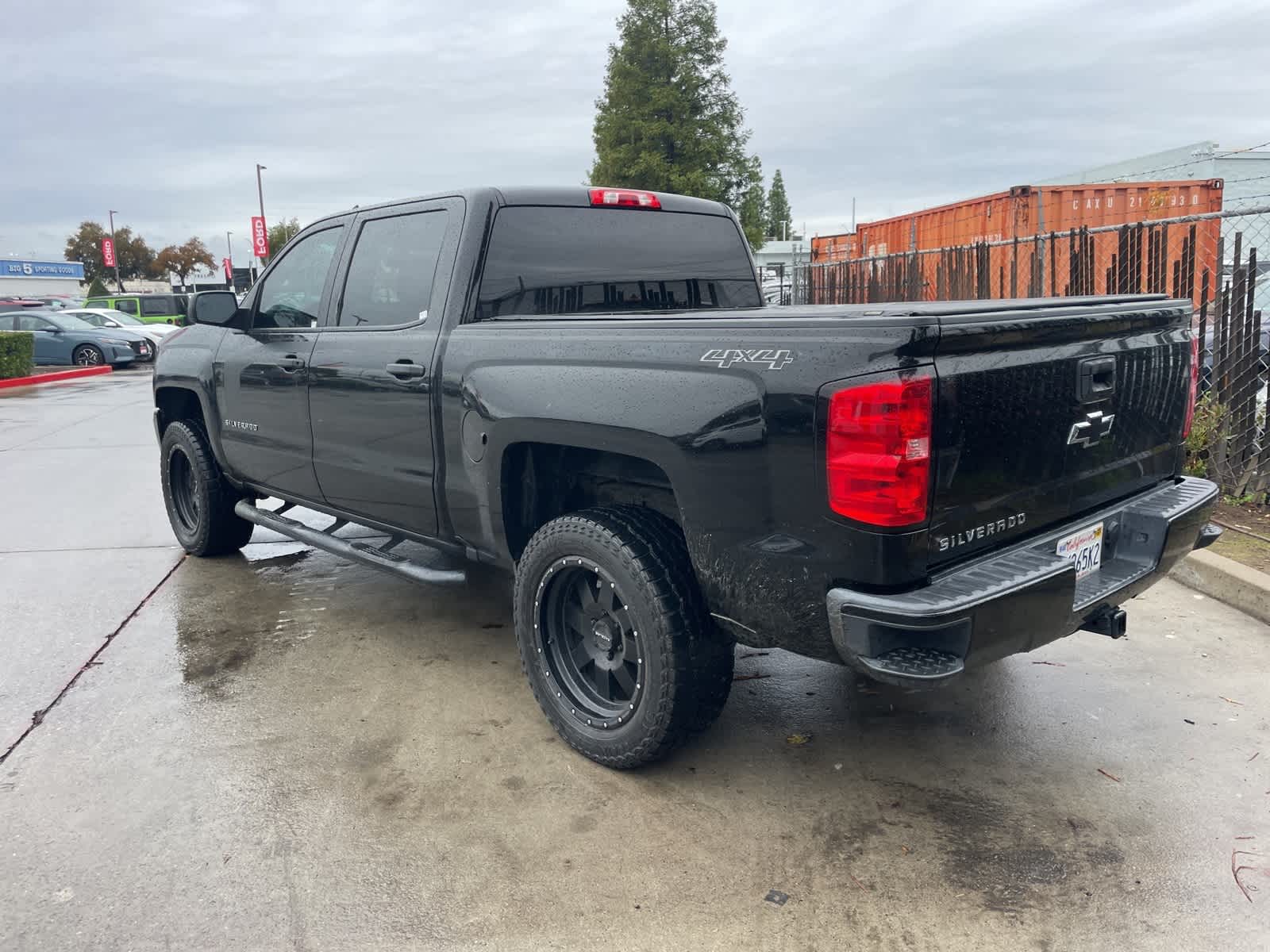 2018 Chevrolet Silverado 1500 Custom 4WD Crew Cab 143.5 6