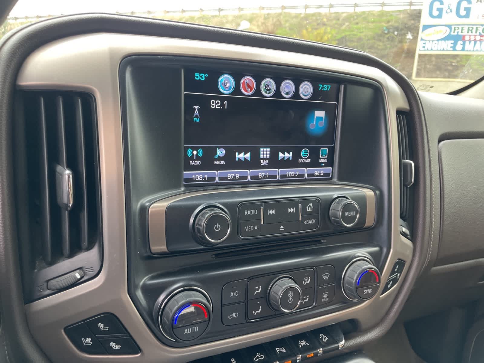 2017 GMC Sierra 1500 Denali 4WD Crew Cab 143.5 28