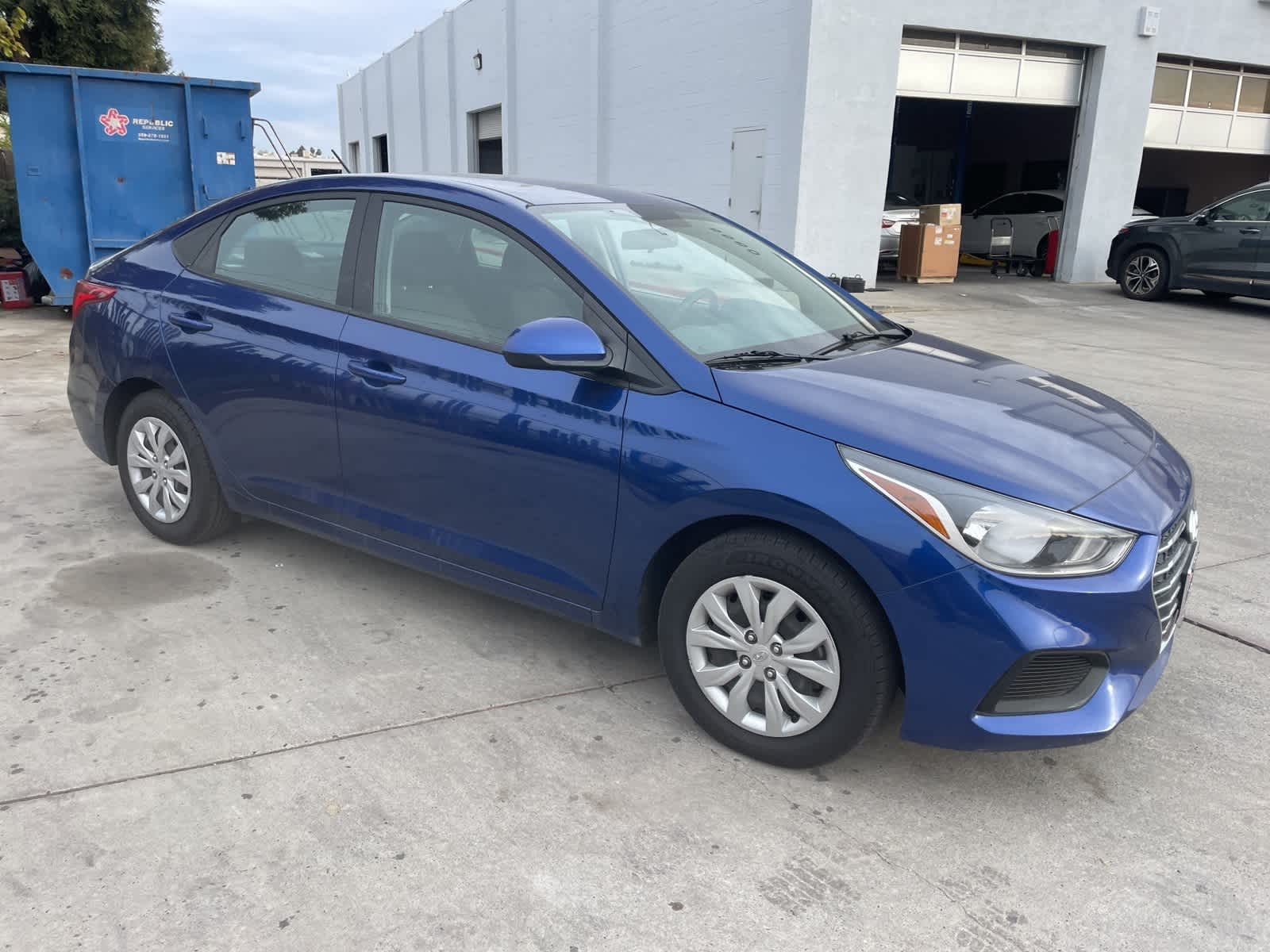 2021 Hyundai Accent SE 3