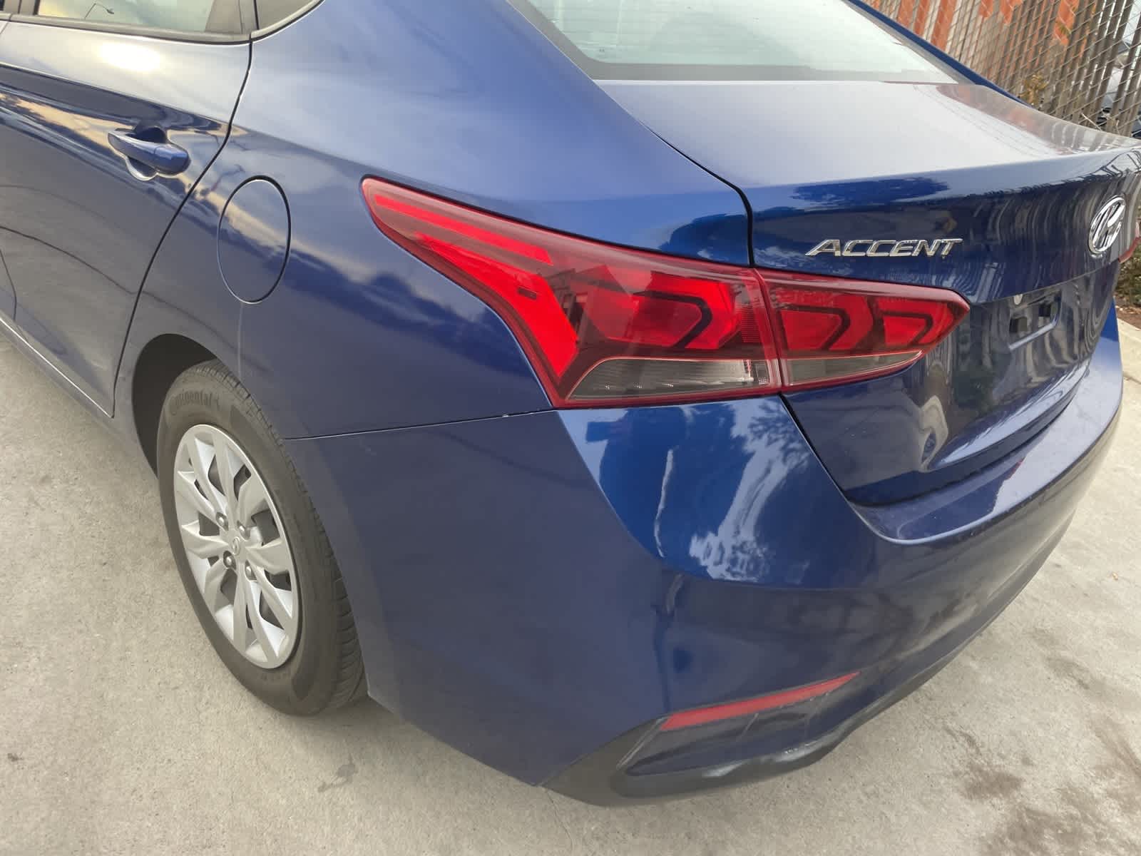 2021 Hyundai Accent SE 18