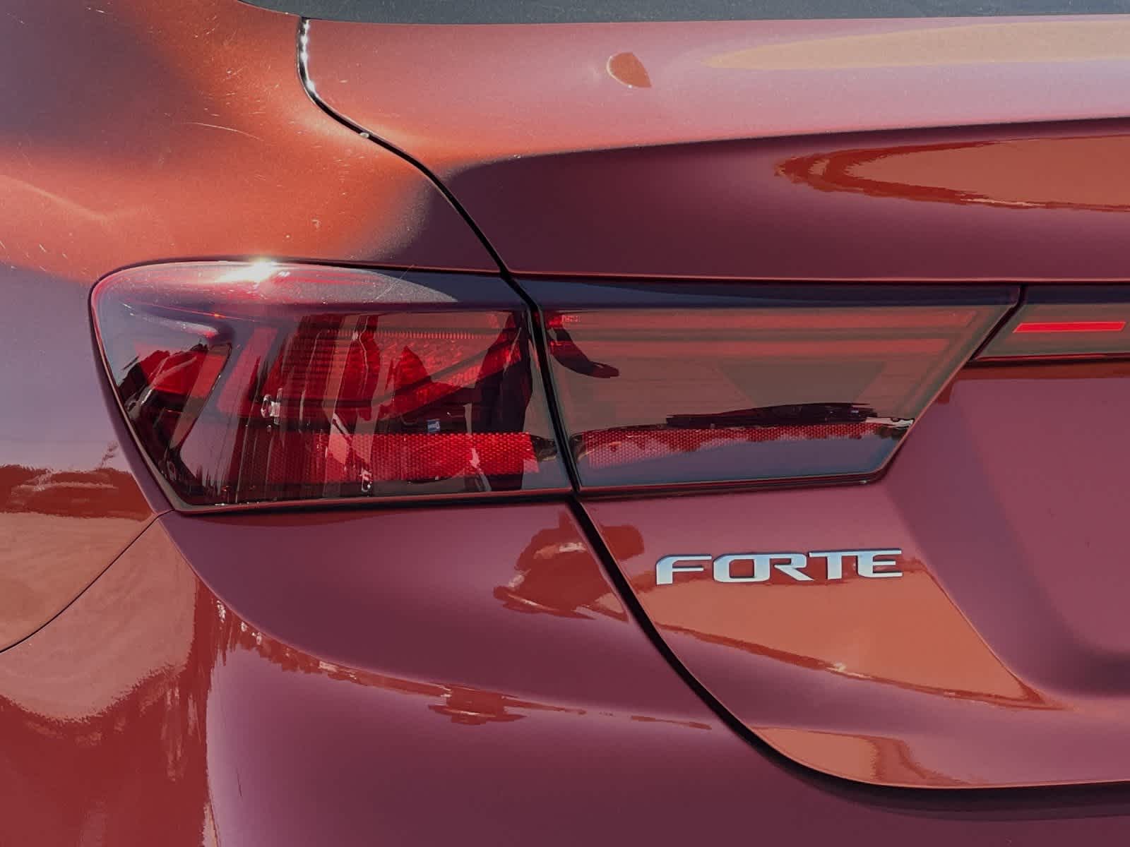 2023 Kia Forte LXS 25