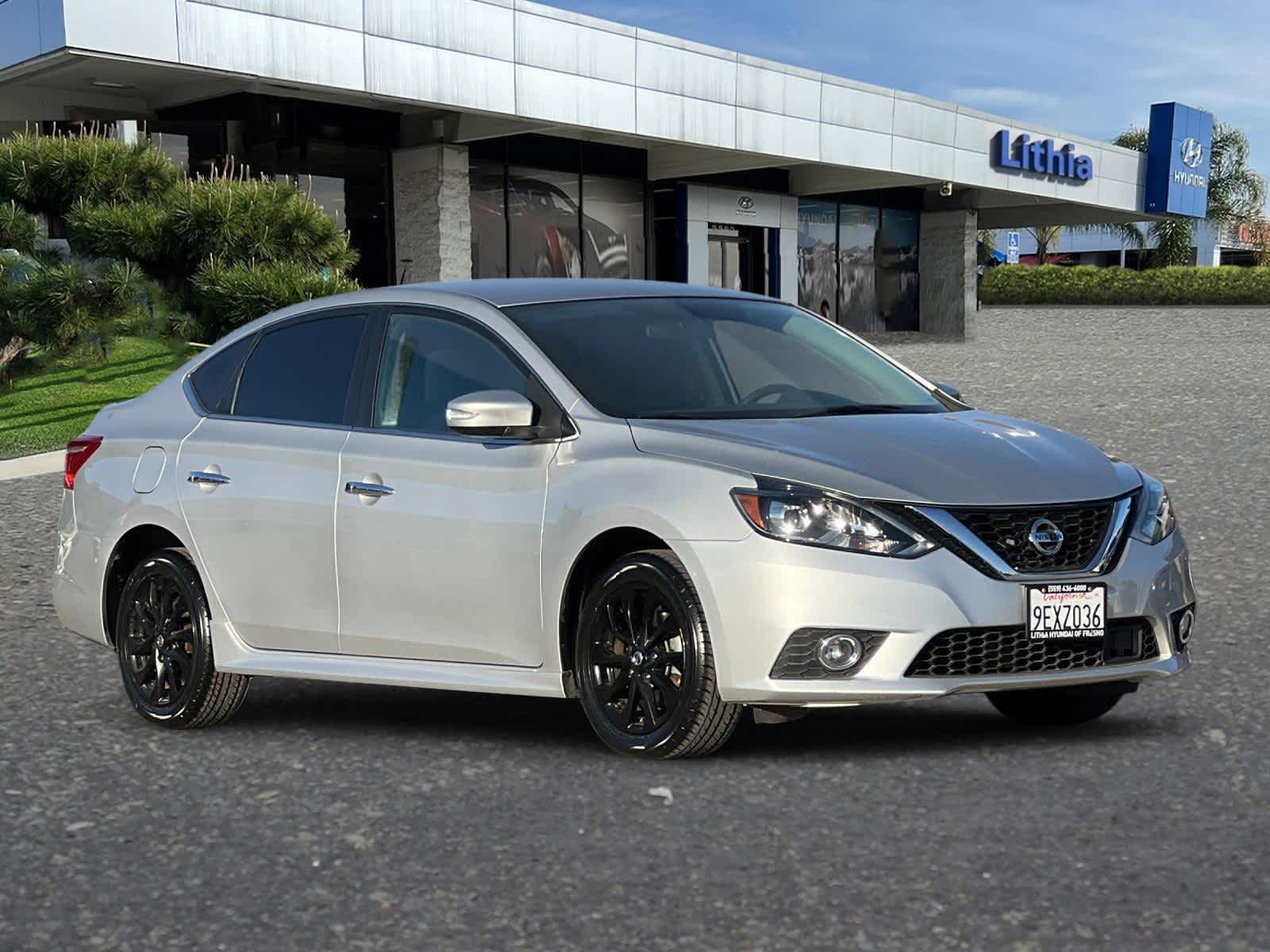 2019 Nissan Sentra SR 9