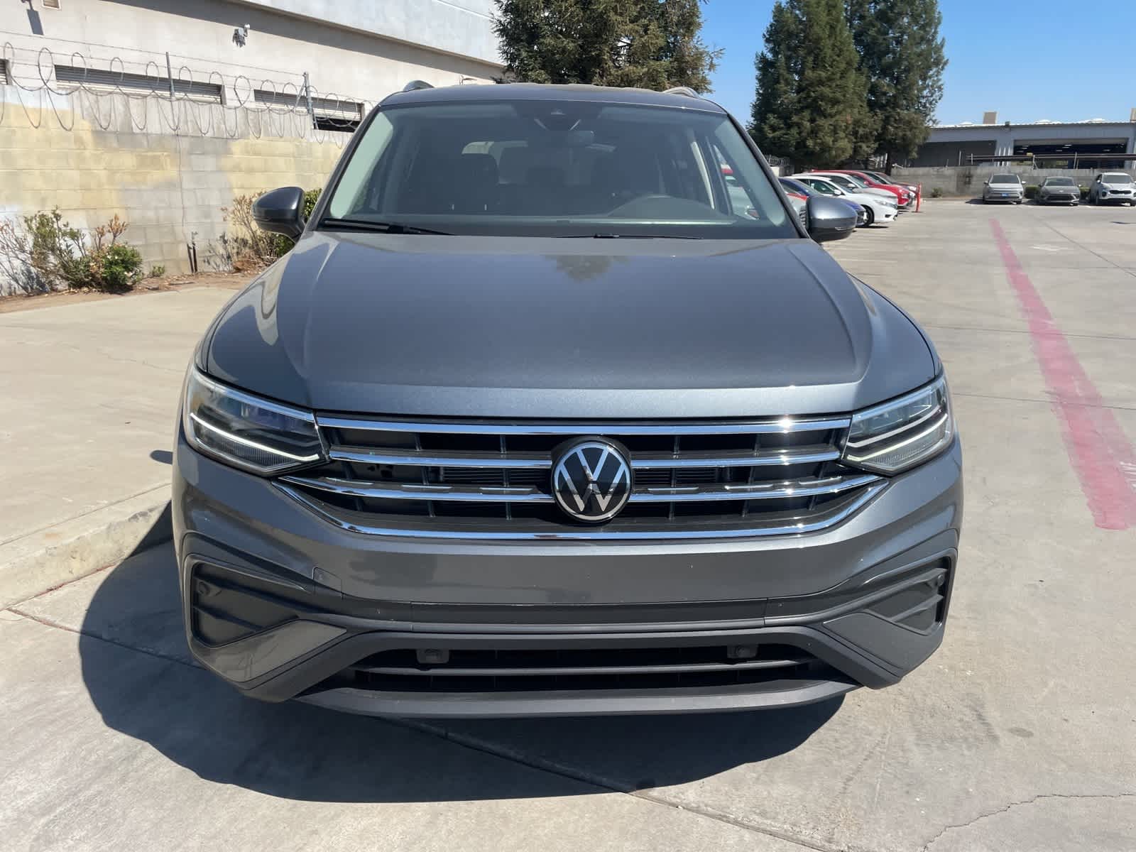 2024 Volkswagen Tiguan  3