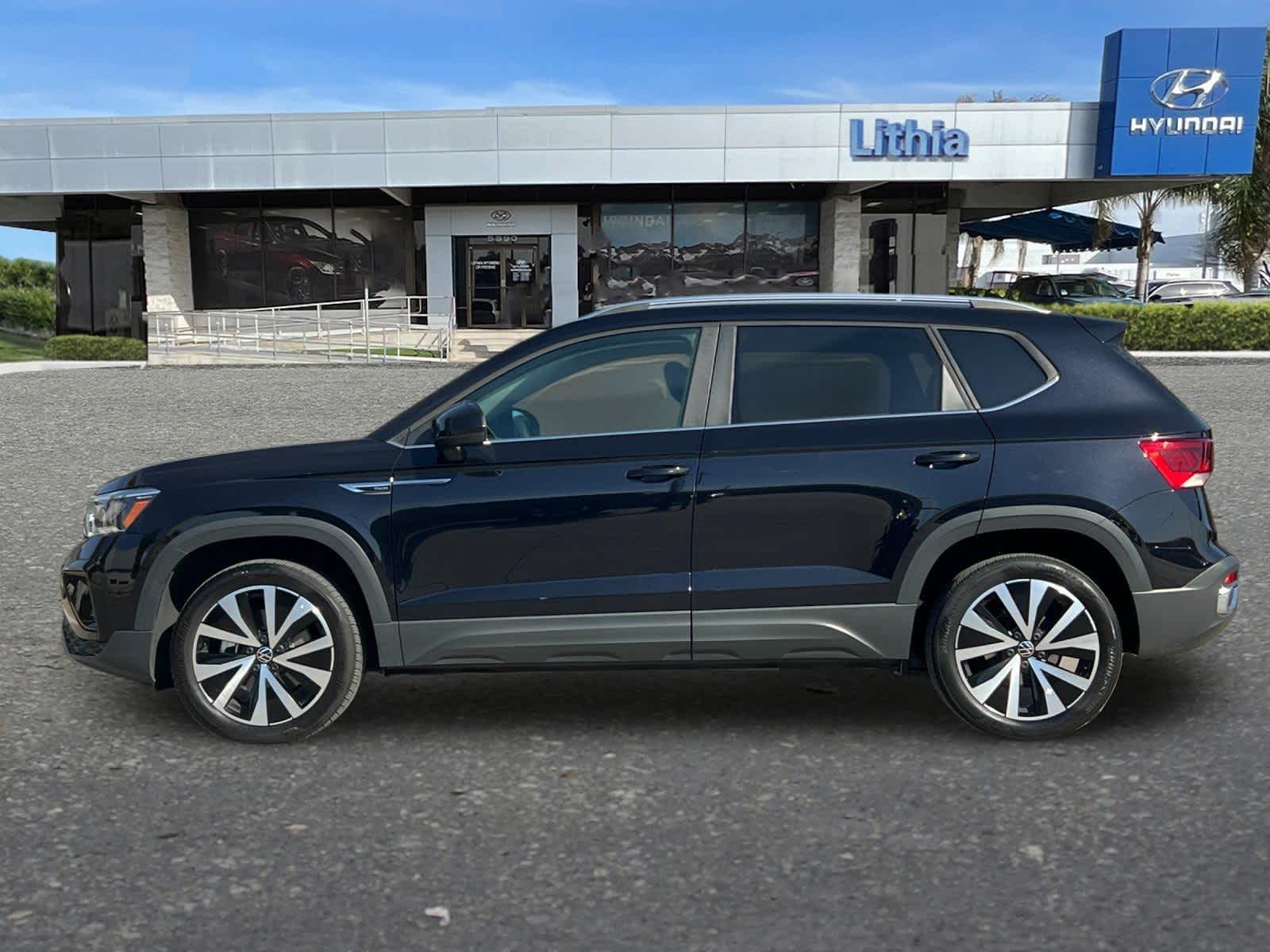 2022 Volkswagen Taos SE 5