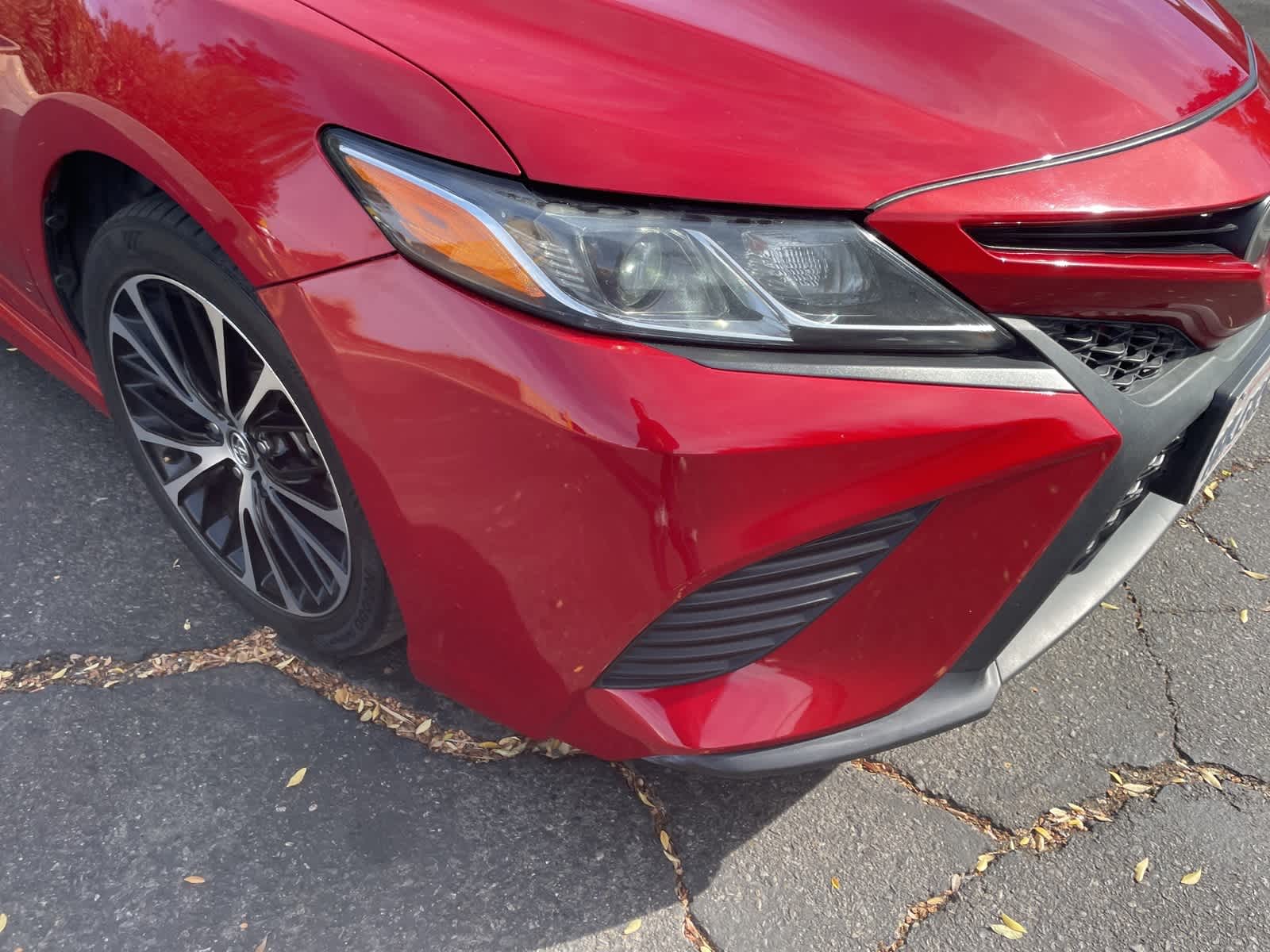 2020 Toyota Camry SE 12