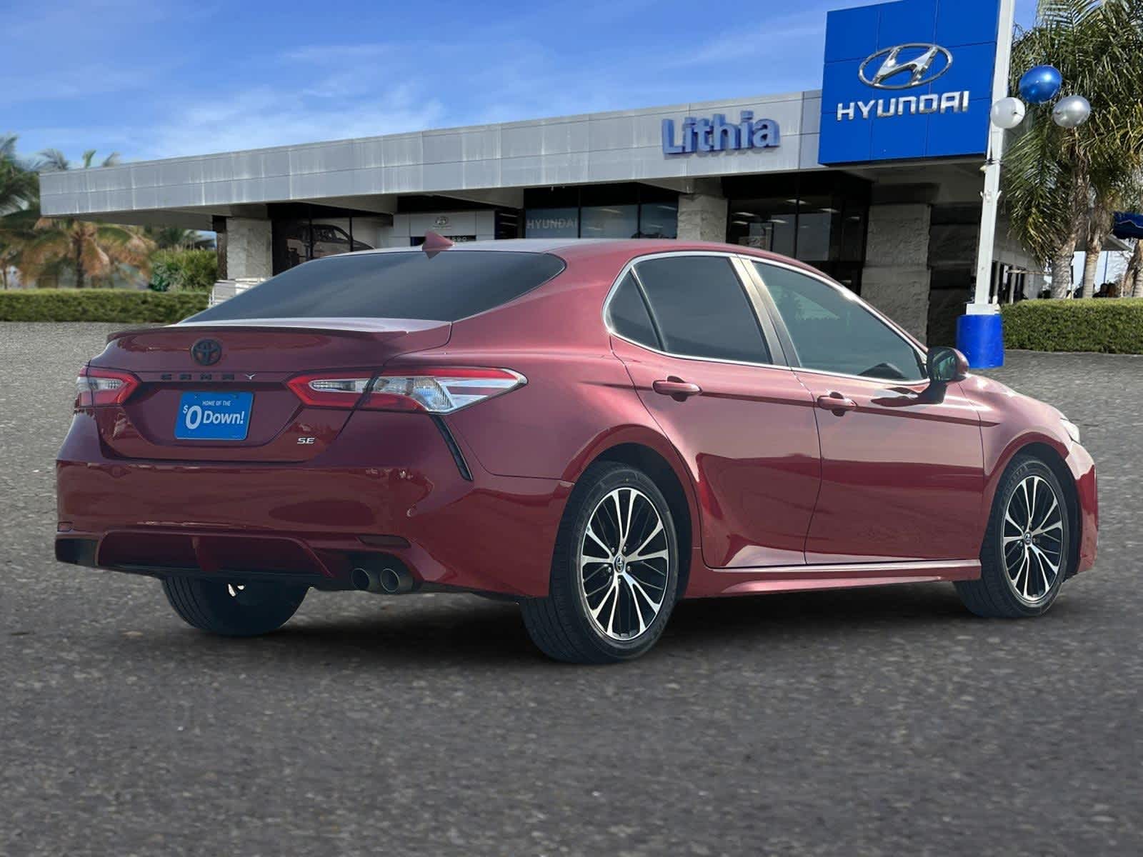 2020 Toyota Camry SE 2