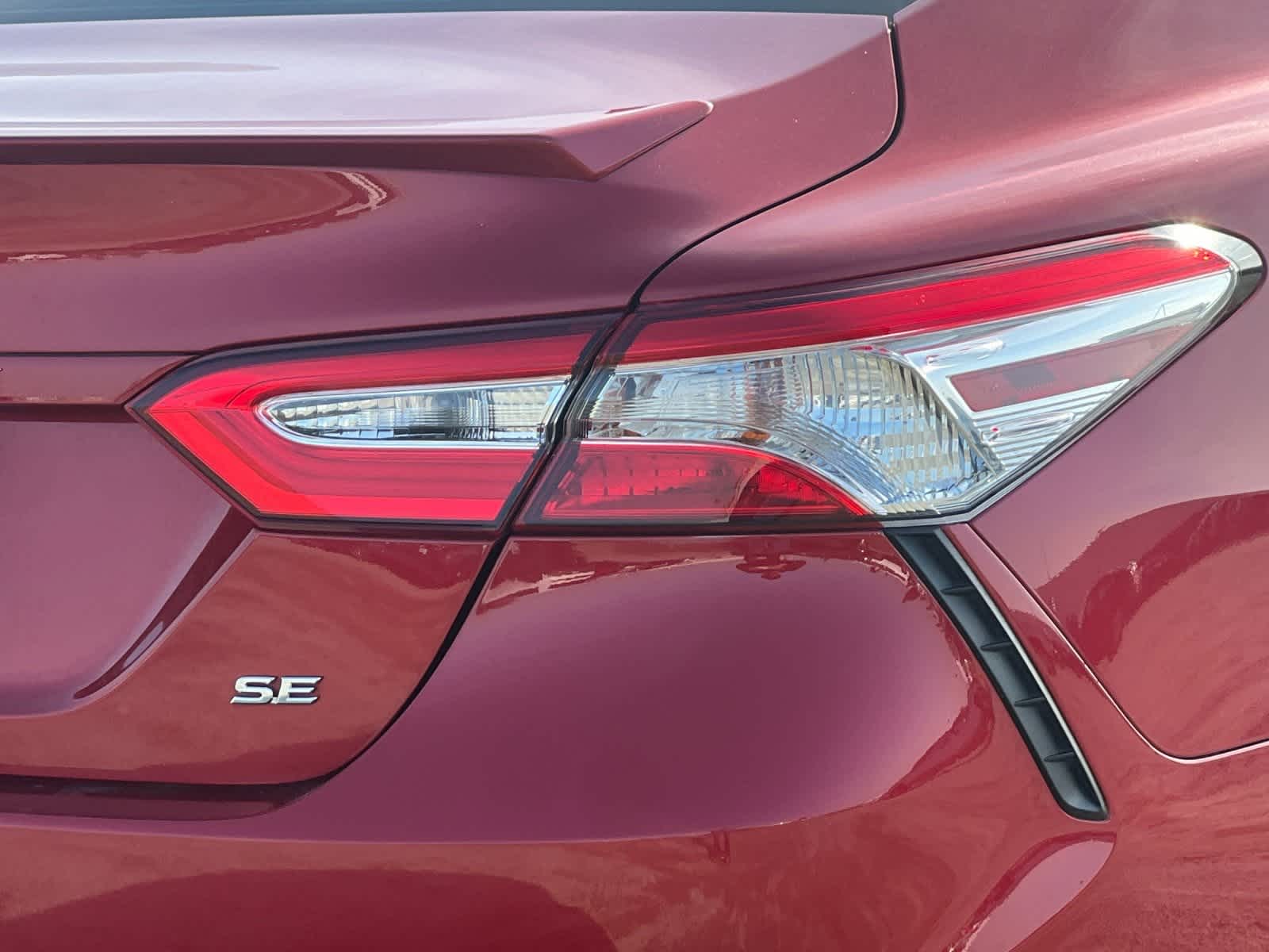 2020 Toyota Camry SE 25