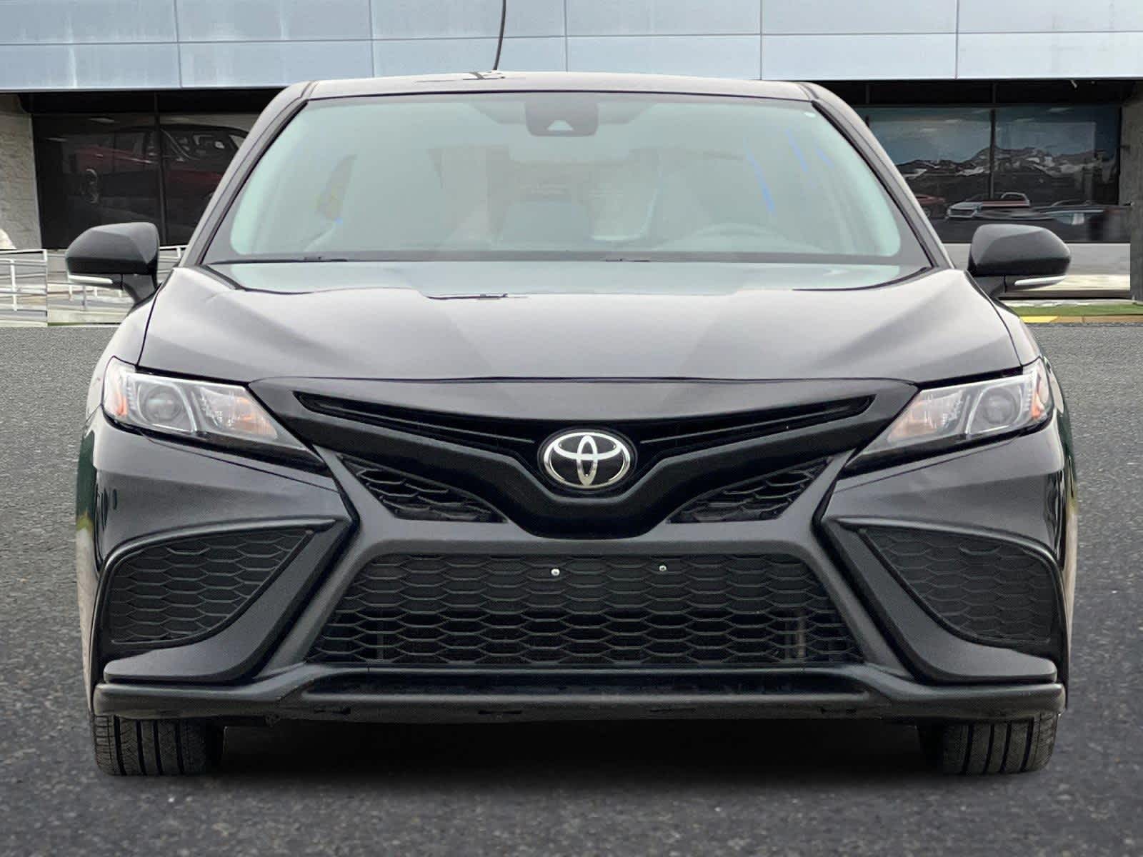 2022 Toyota Camry SE 10