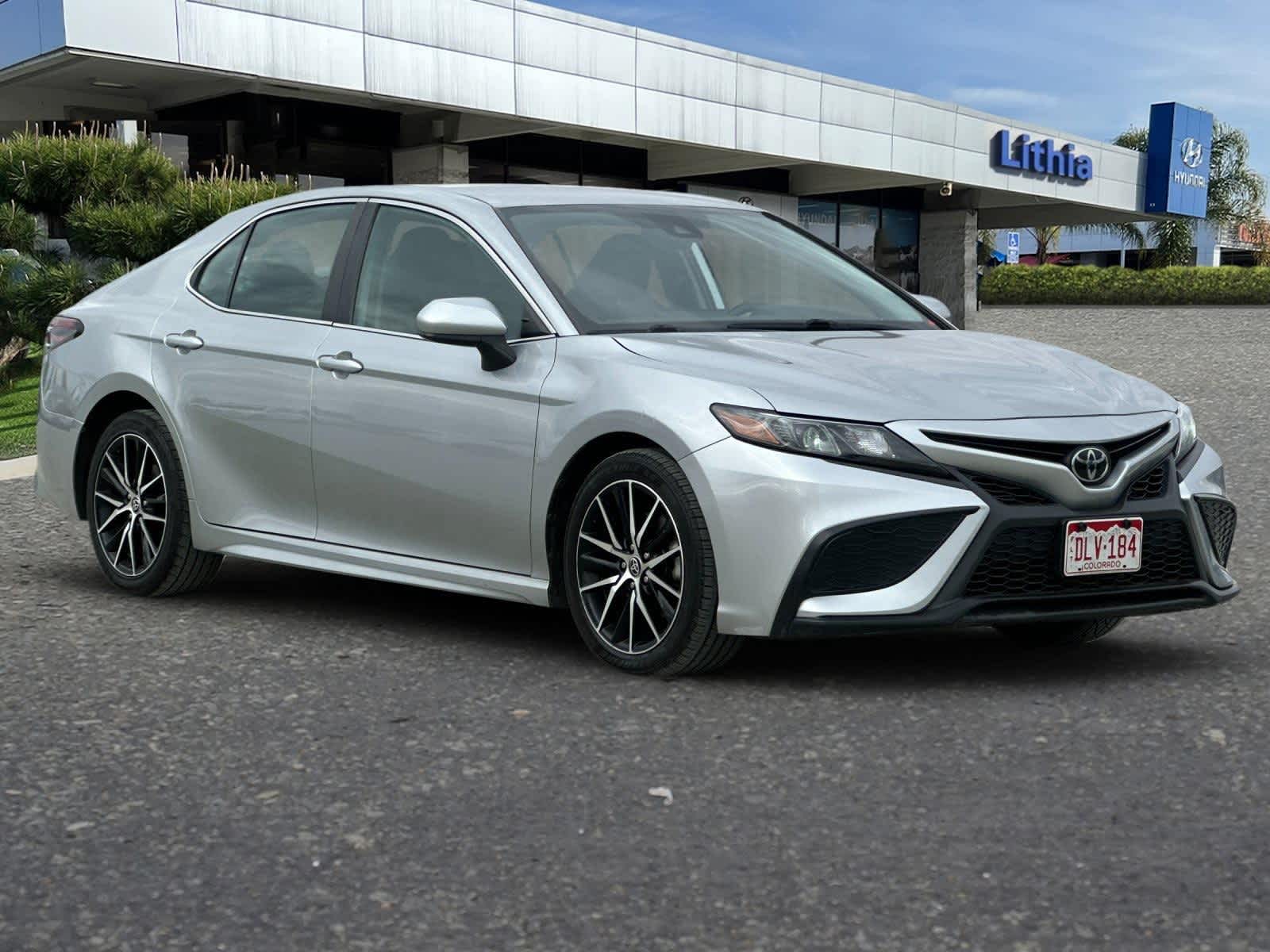 2021 Toyota Camry SE 9