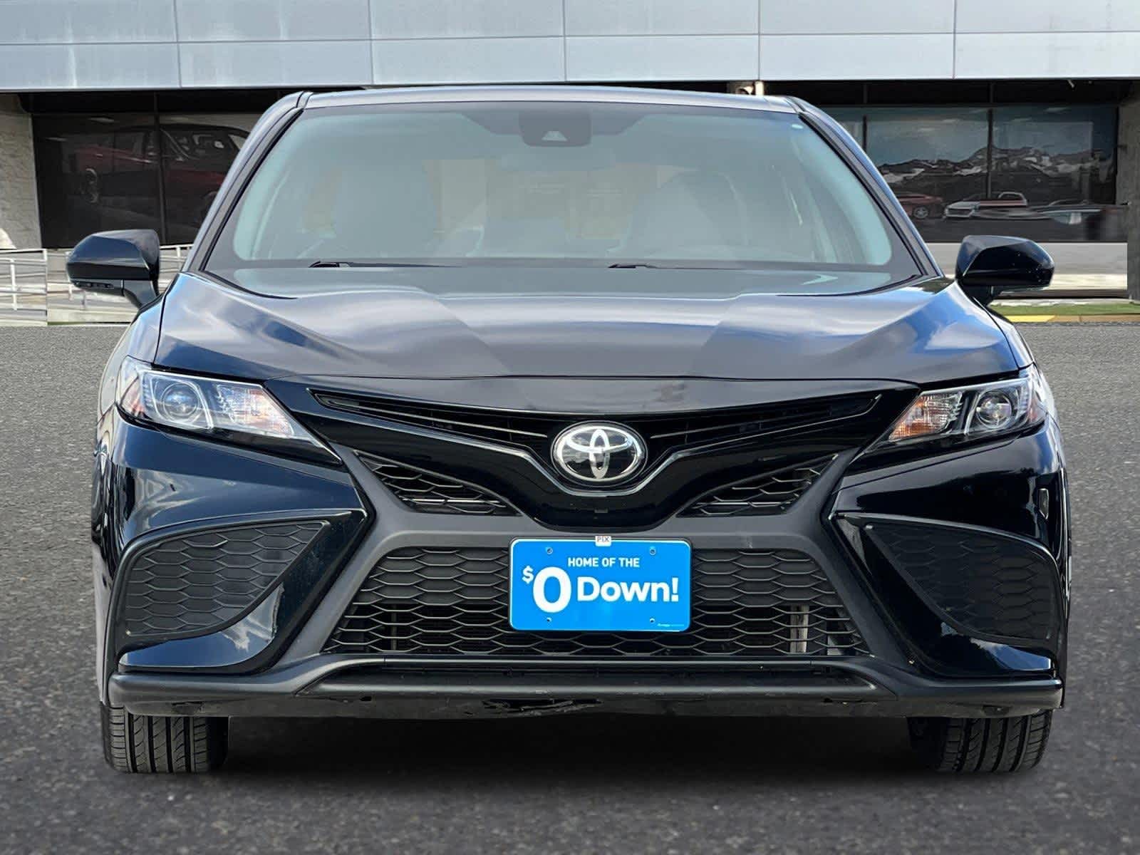 2022 Toyota Camry SE 10