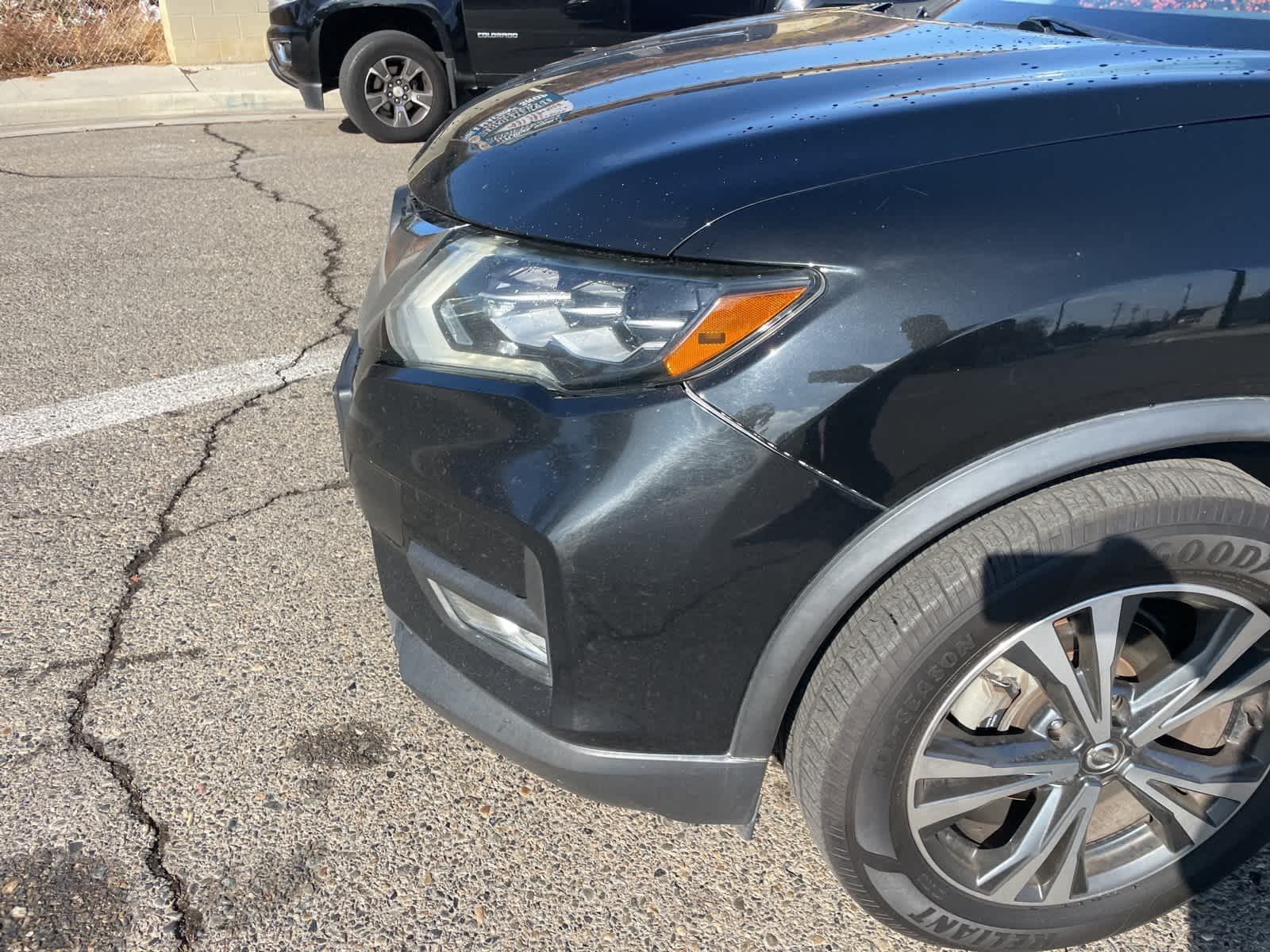 2018 Nissan Rogue SL 11