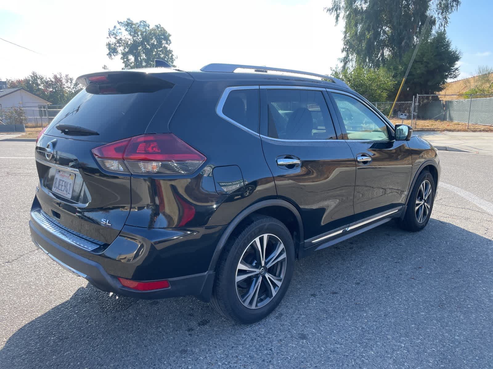 2018 Nissan Rogue SL 5