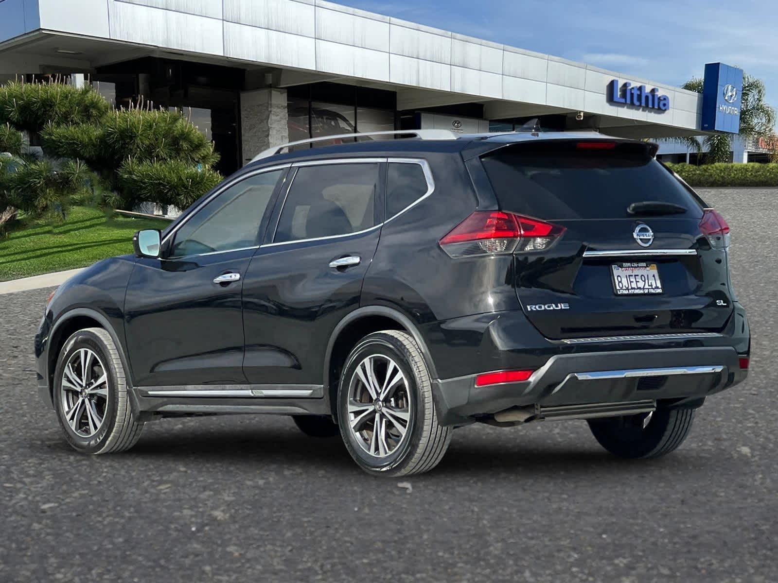 2018 Nissan Rogue SL 6