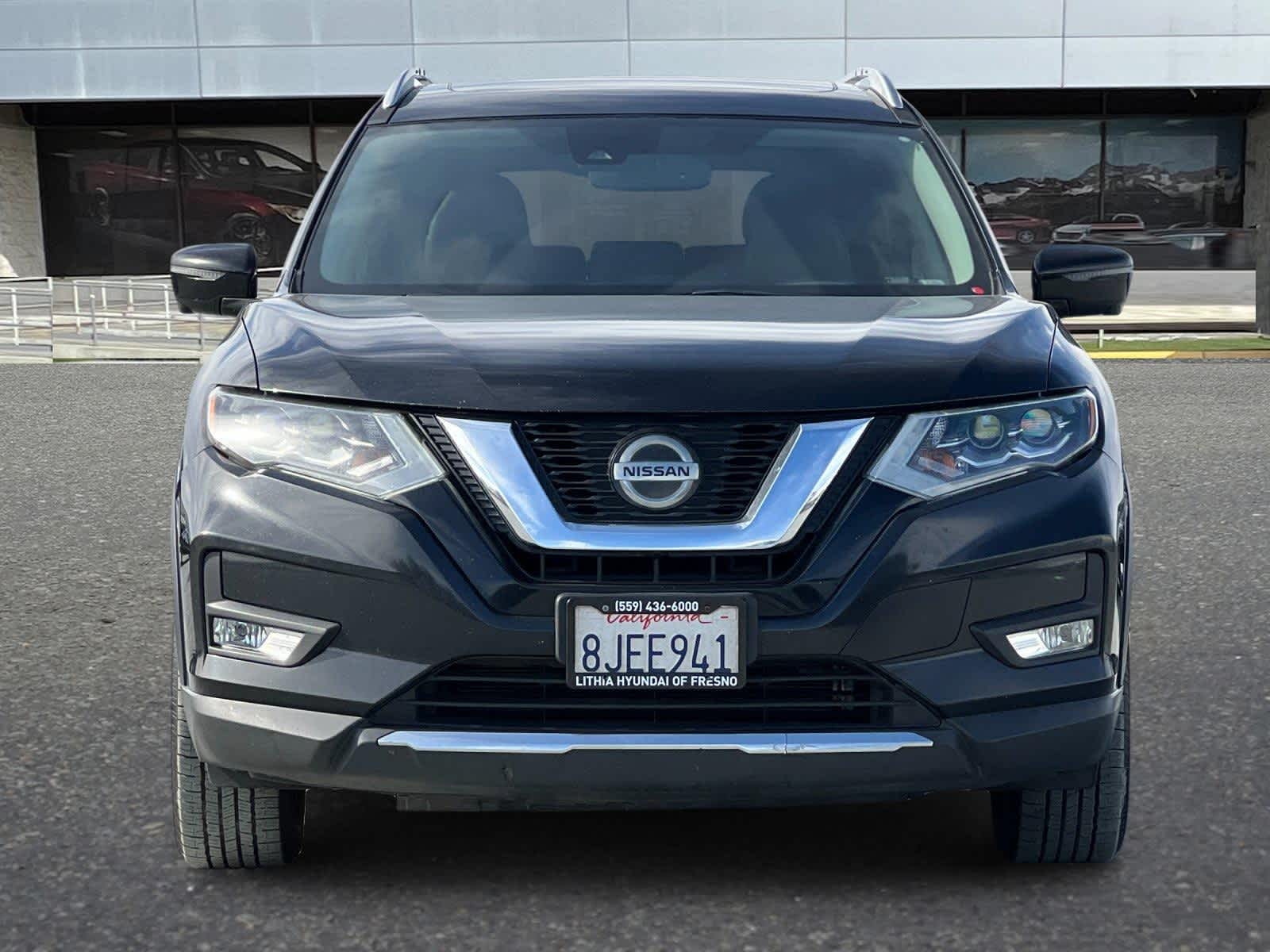 2018 Nissan Rogue SL 10