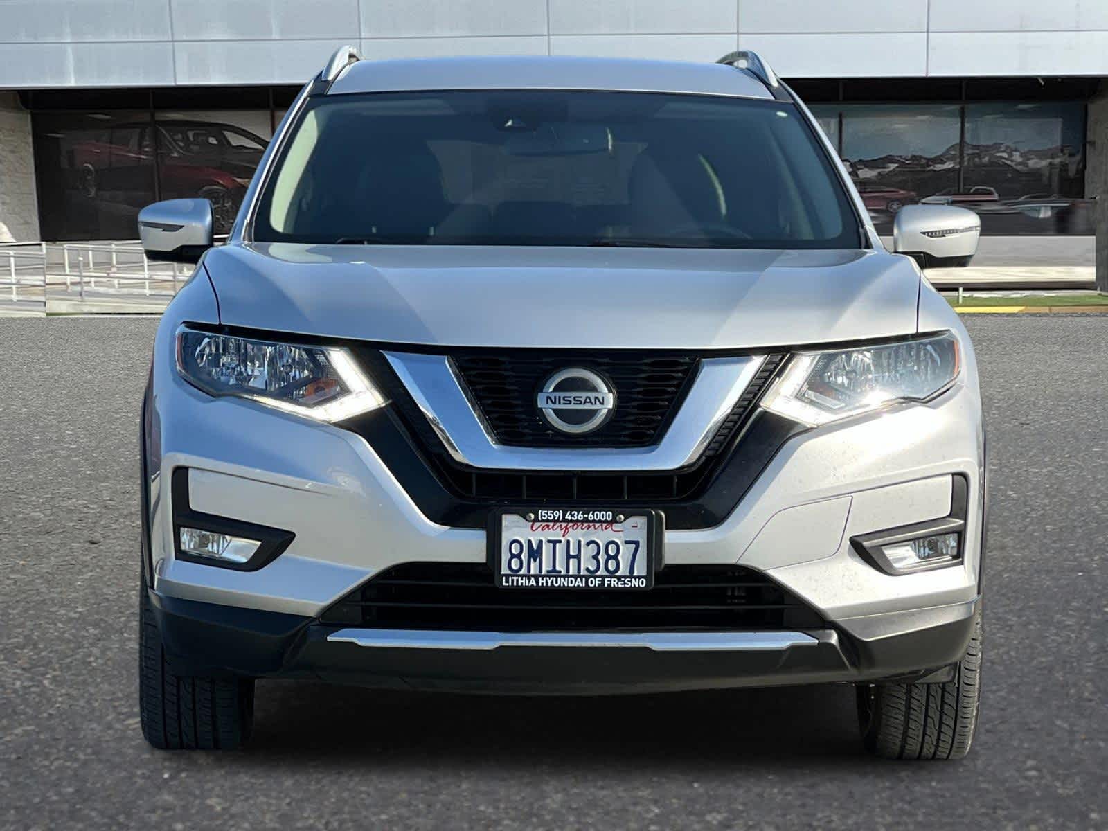 2018 Nissan Rogue SL 10