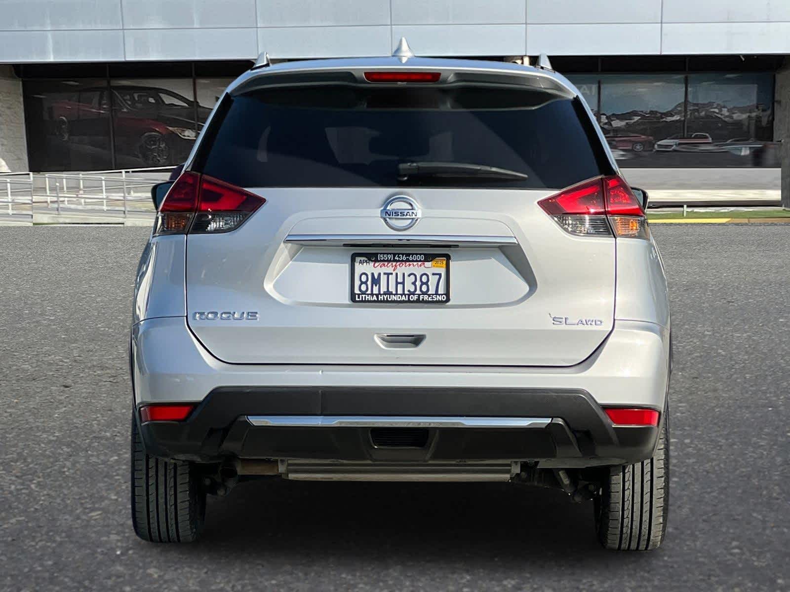 2018 Nissan Rogue SL 7