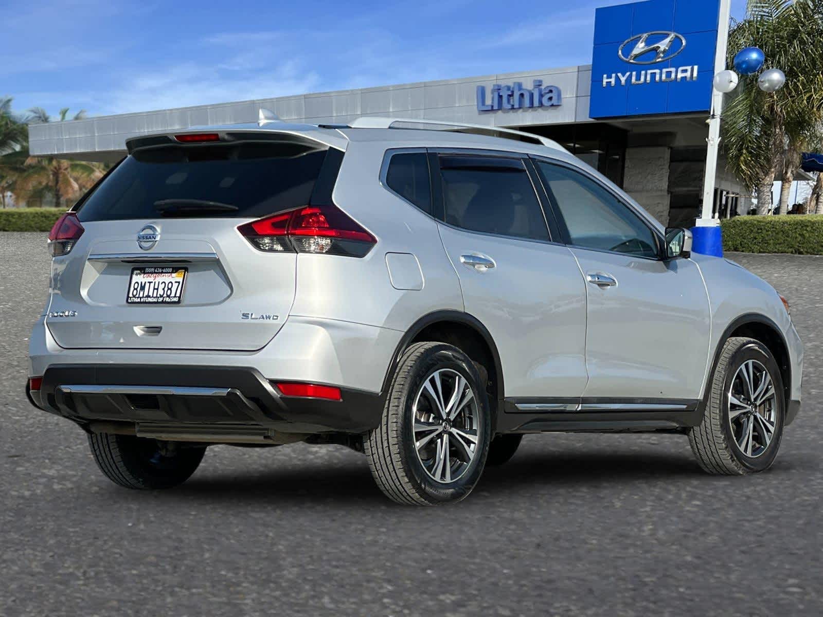 2018 Nissan Rogue SL 2