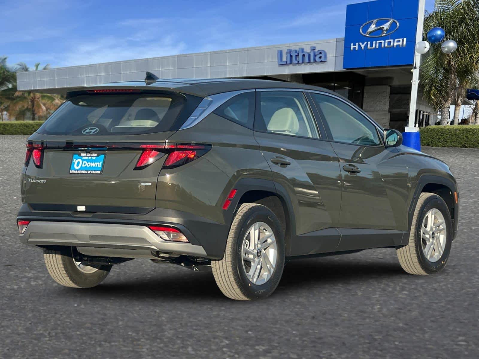 2025 Hyundai Tucson SE 2