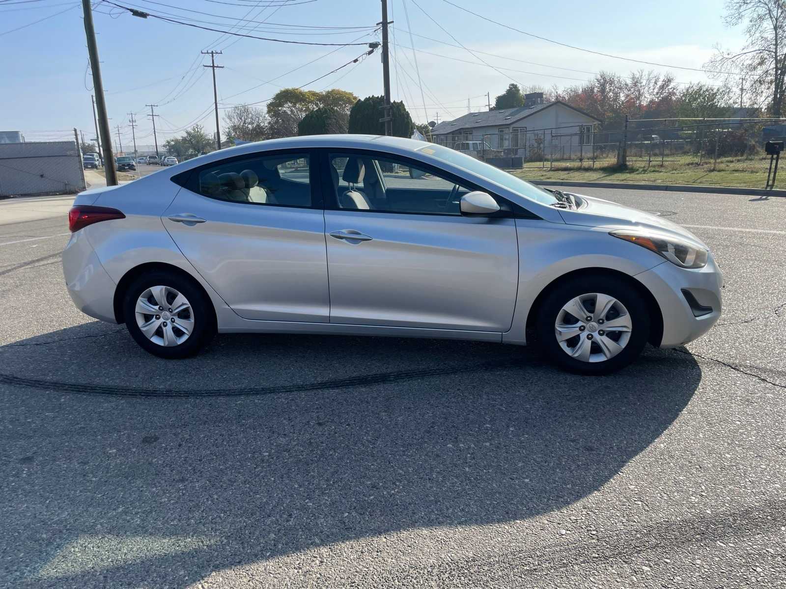 2016 Hyundai Elantra SE 5