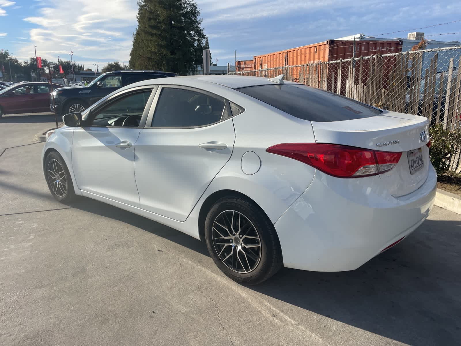 2013 Hyundai Elantra GLS PZEV 4