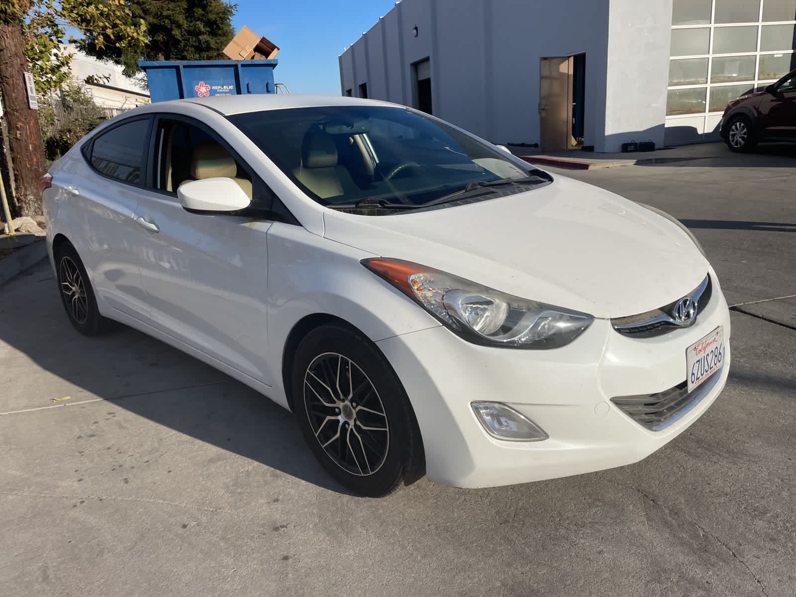 2013 Hyundai Elantra GLS PZEV 2