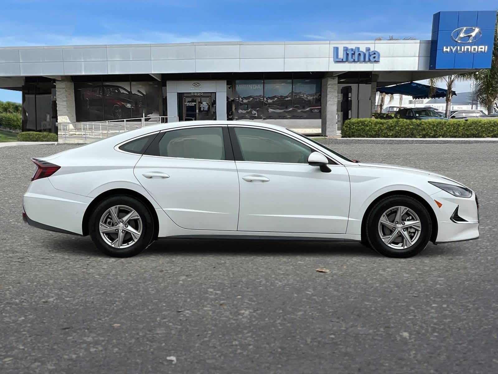 2021 Hyundai Sonata SE 8