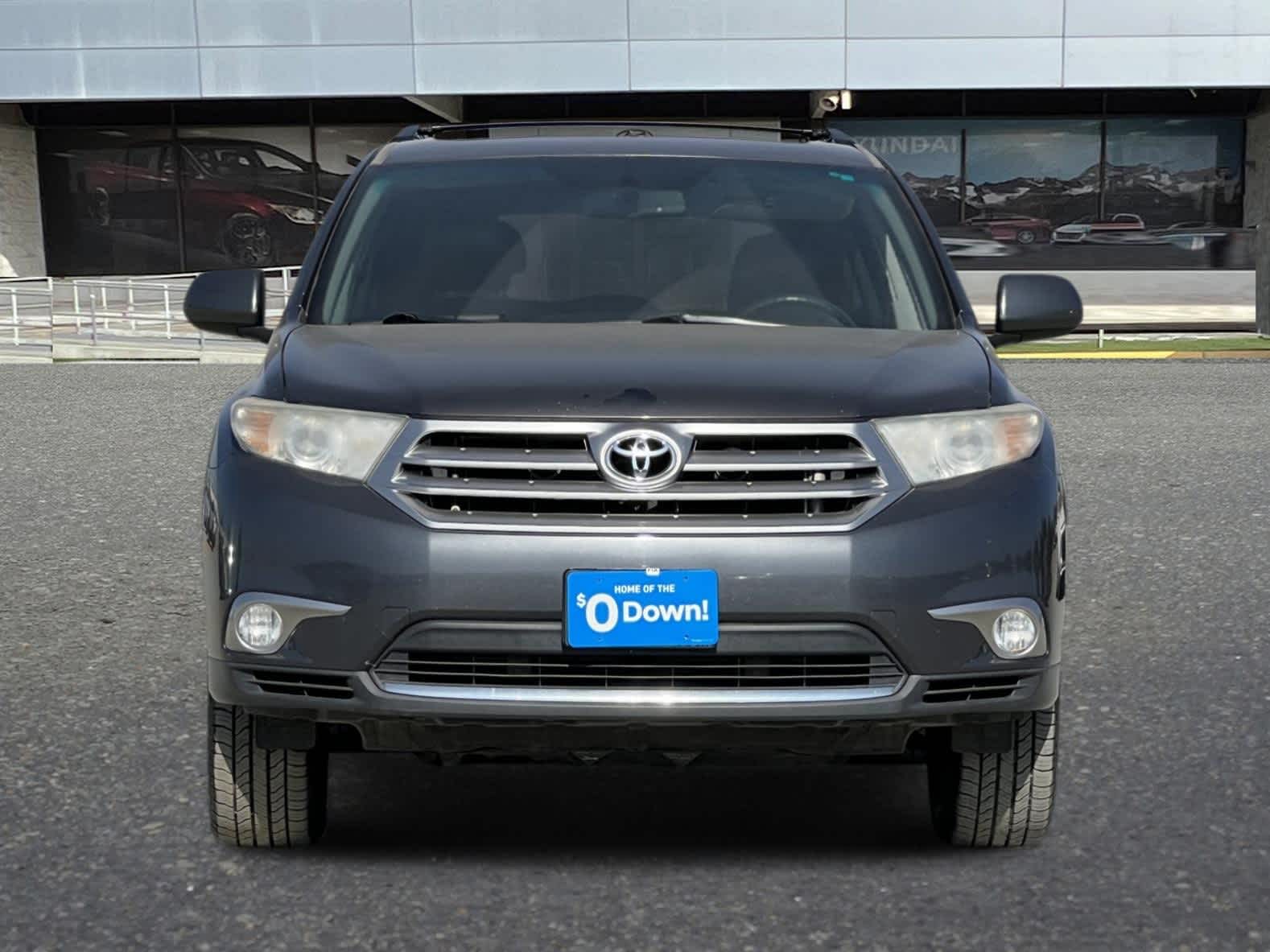 2012 Toyota Highlander SE 10