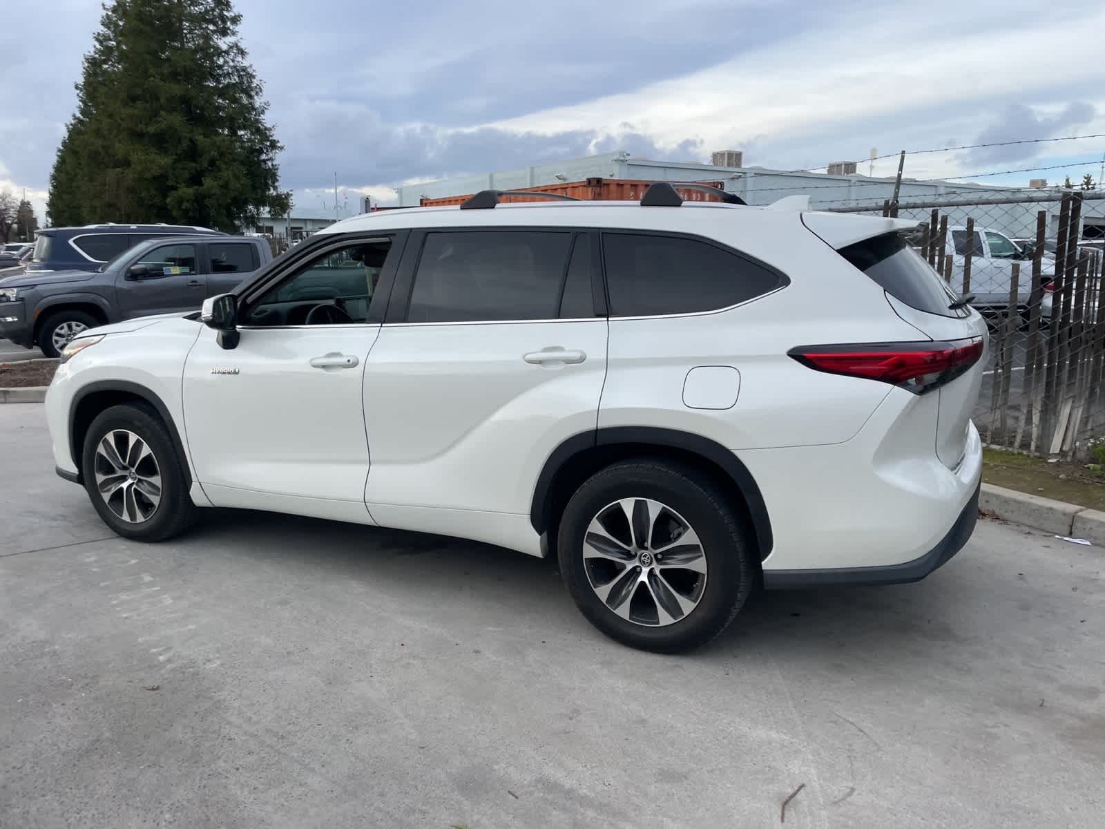 2020 Toyota Highlander Hybrid XLE 7