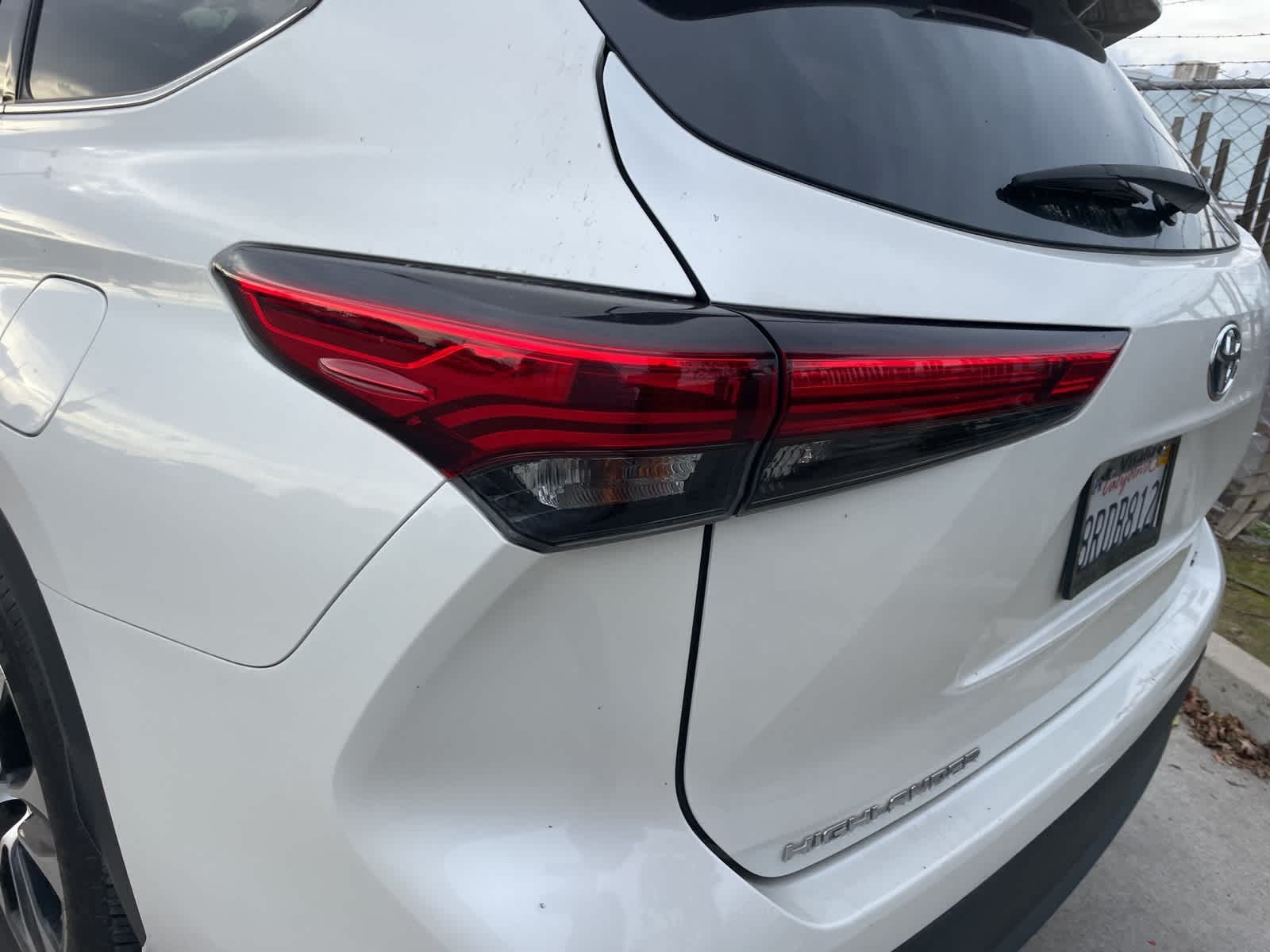 2020 Toyota Highlander Hybrid XLE 21