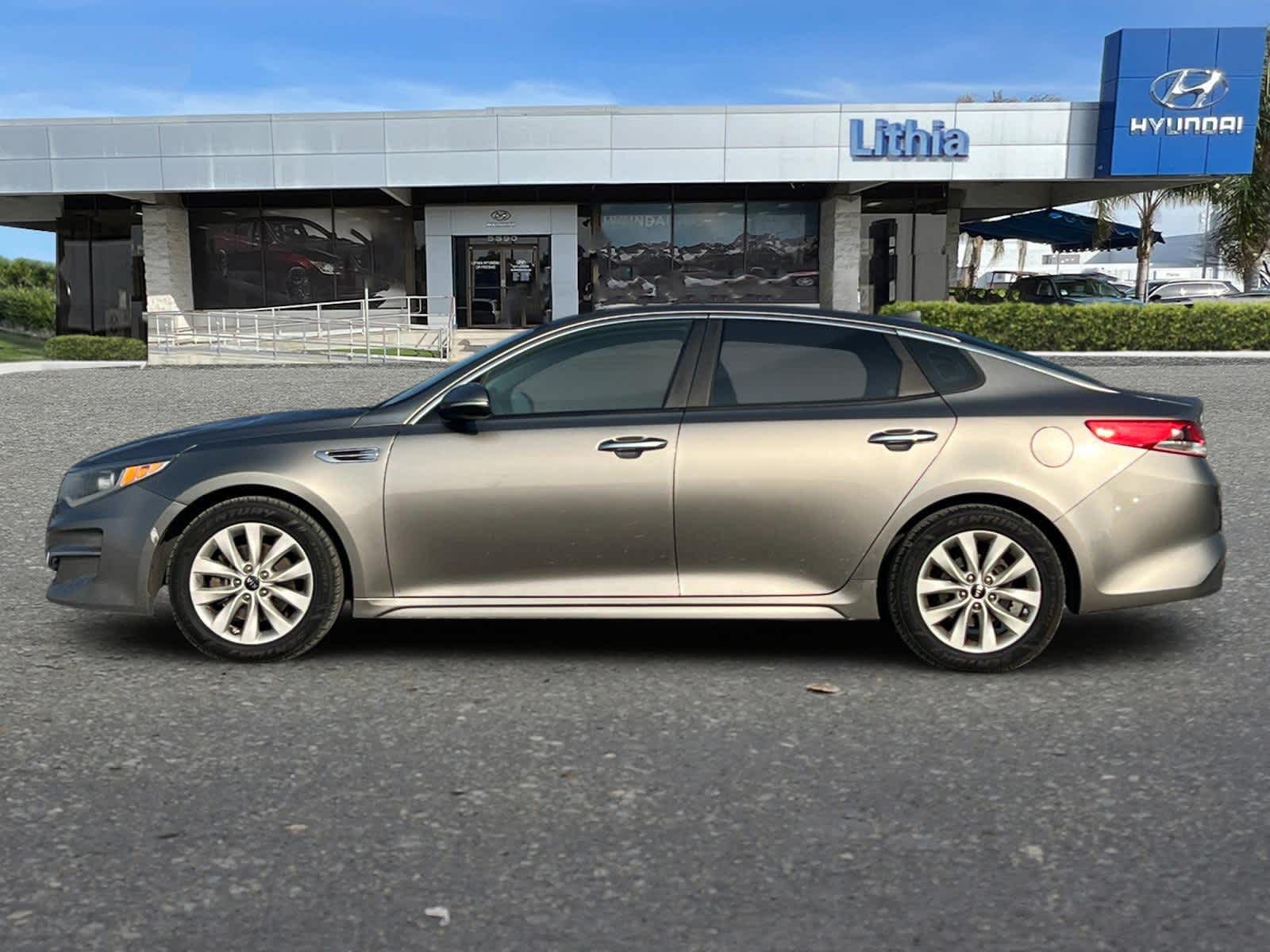 2016 Kia Optima LX 5