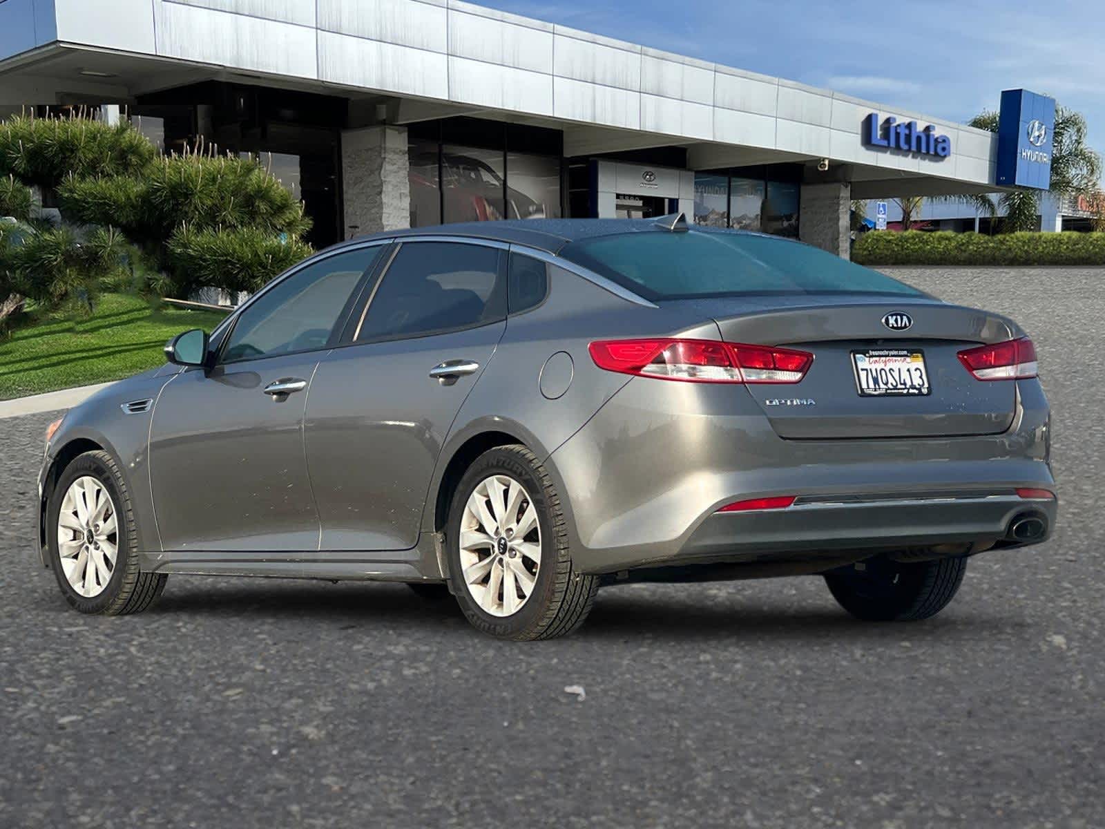 2016 Kia Optima LX 6