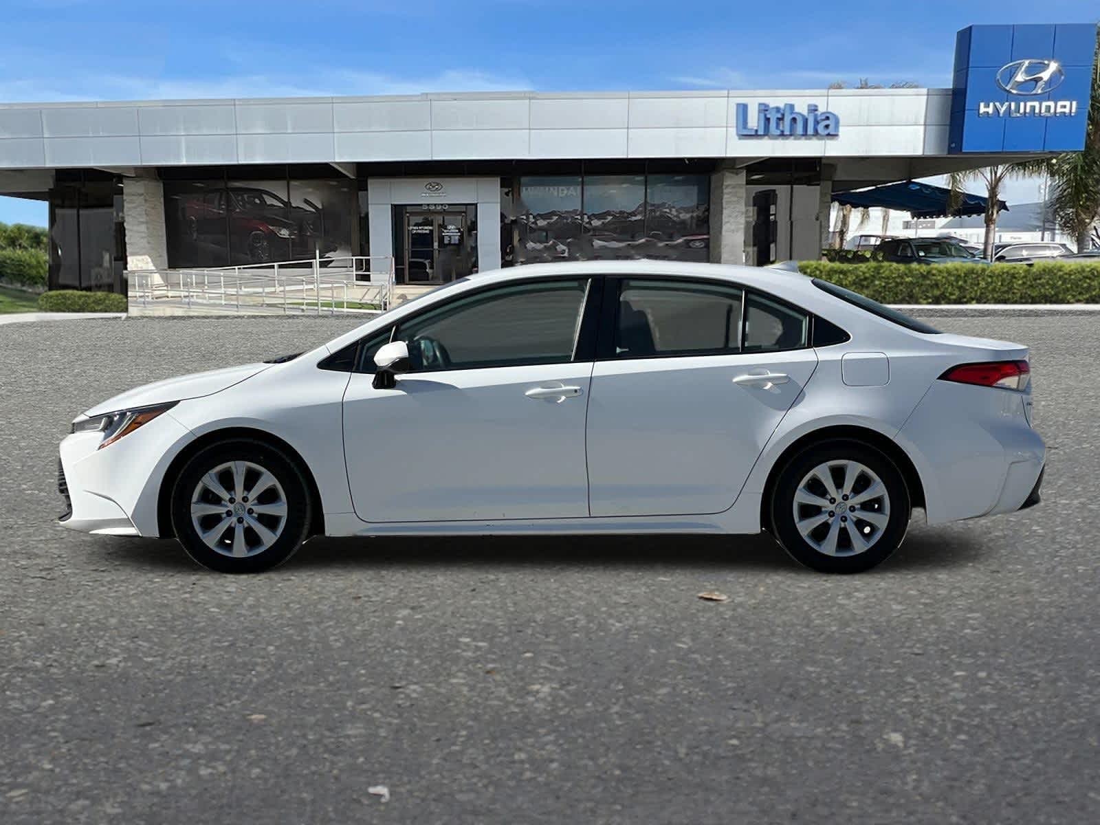 2023 Toyota Corolla LE 5