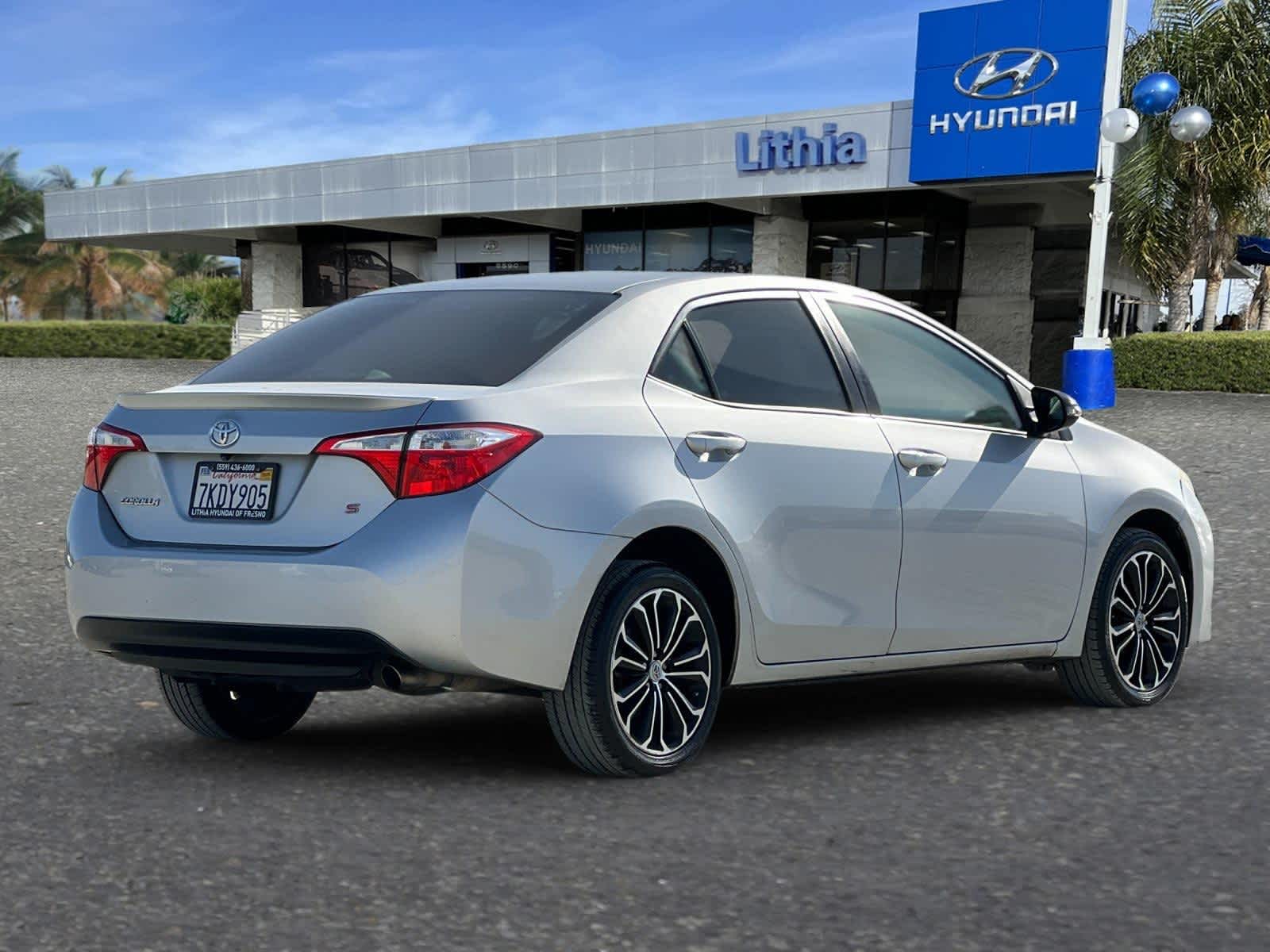 2015 Toyota Corolla L 2