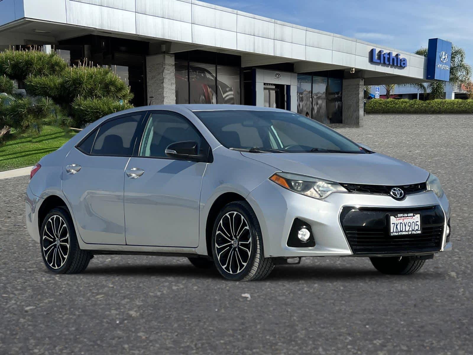 2015 Toyota Corolla L 9