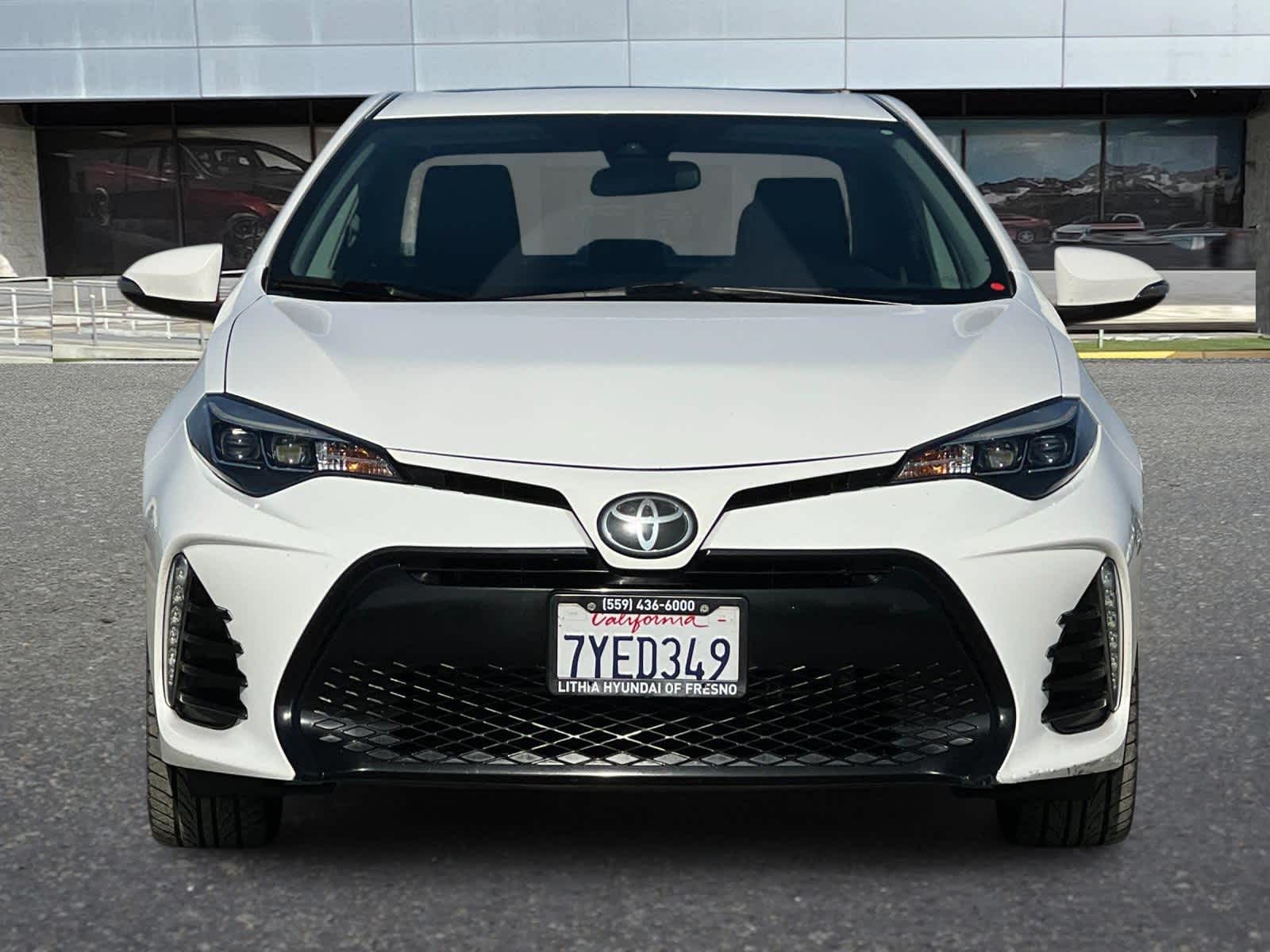 2017 Toyota Corolla SE 10