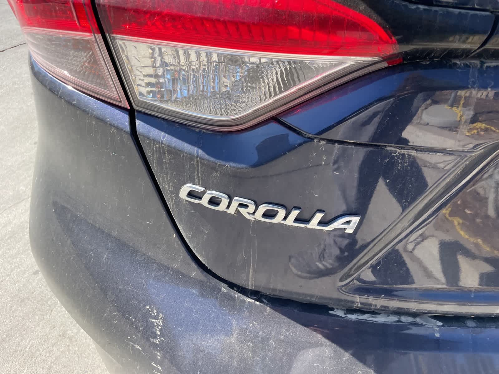 2021 Toyota Corolla LE 14