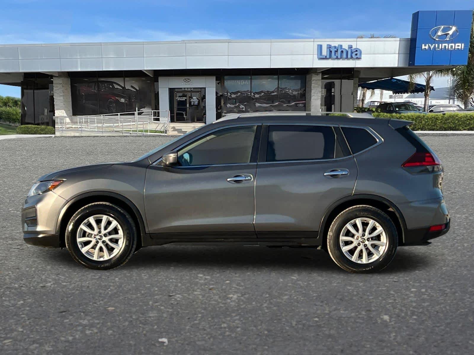 2018 Nissan Rogue SV 5