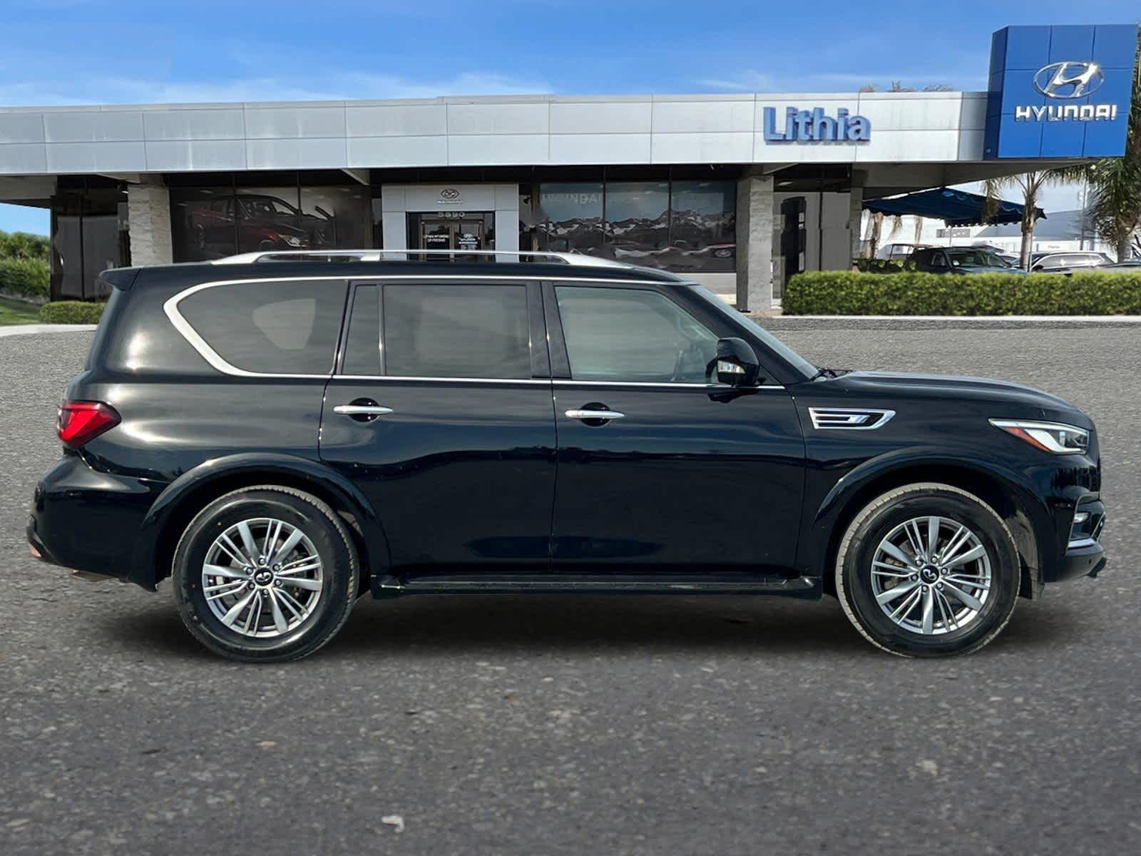 2021 INFINITI QX80 LUXE 8