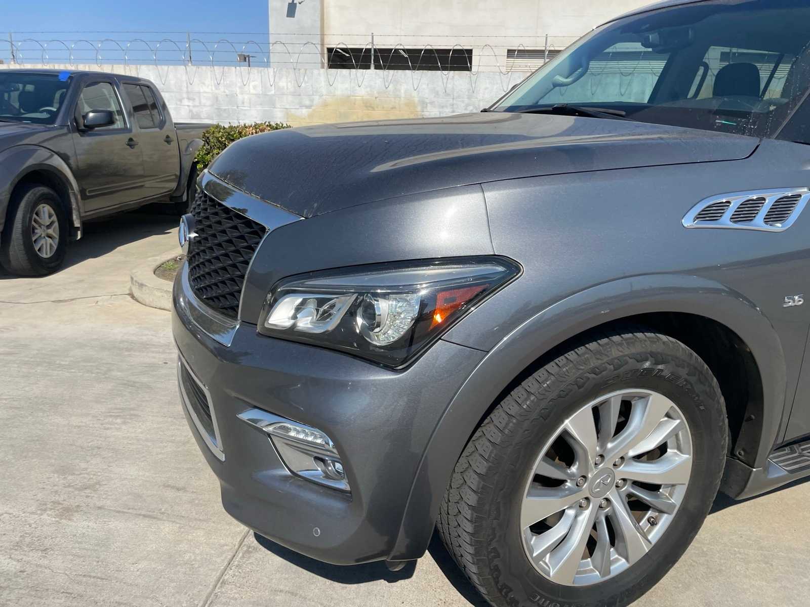 2016 INFINITI QX80  13