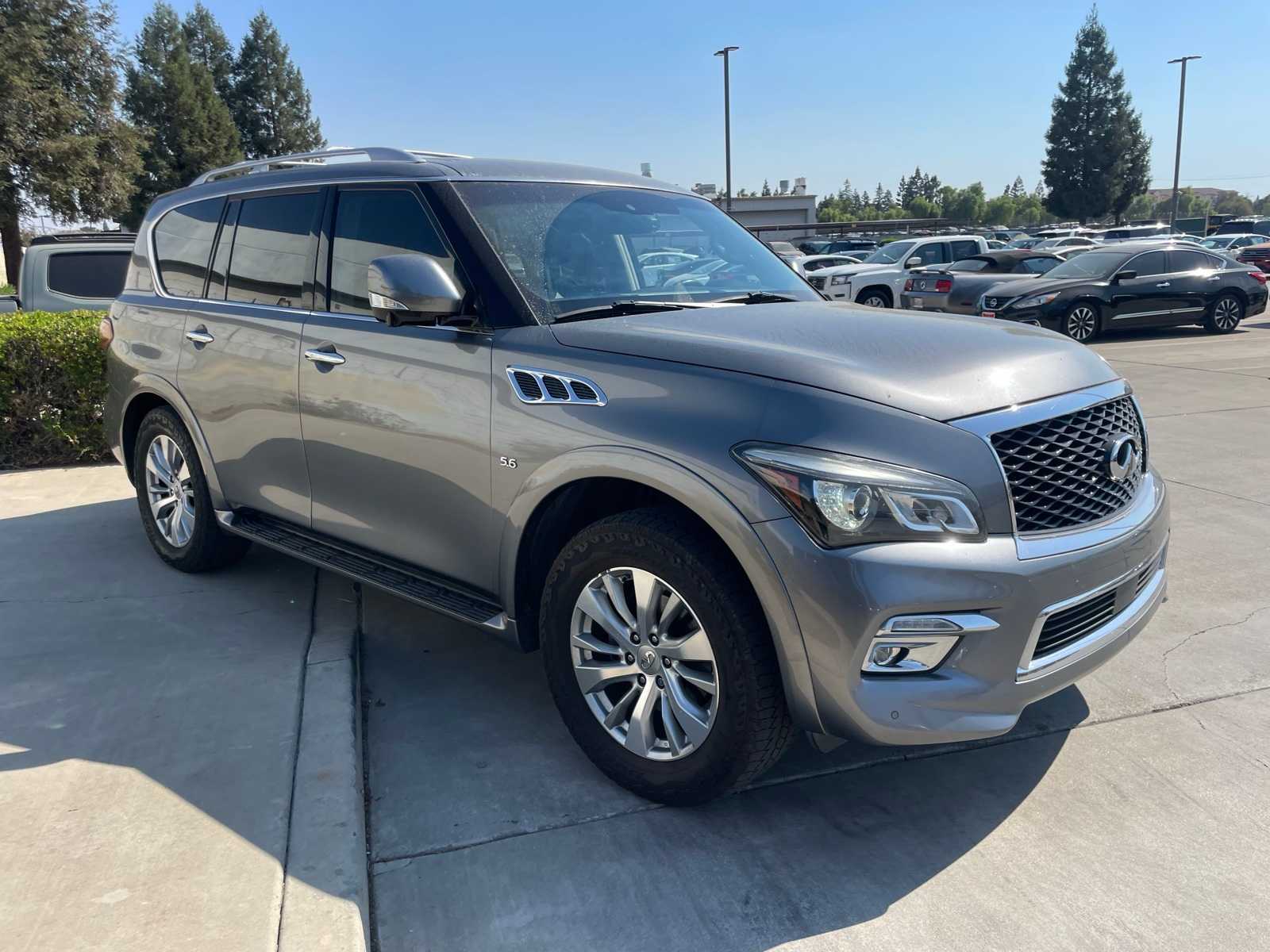 2016 INFINITI QX80  4