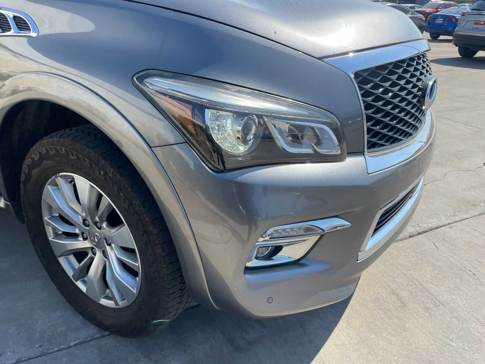 2016 INFINITI QX80  14