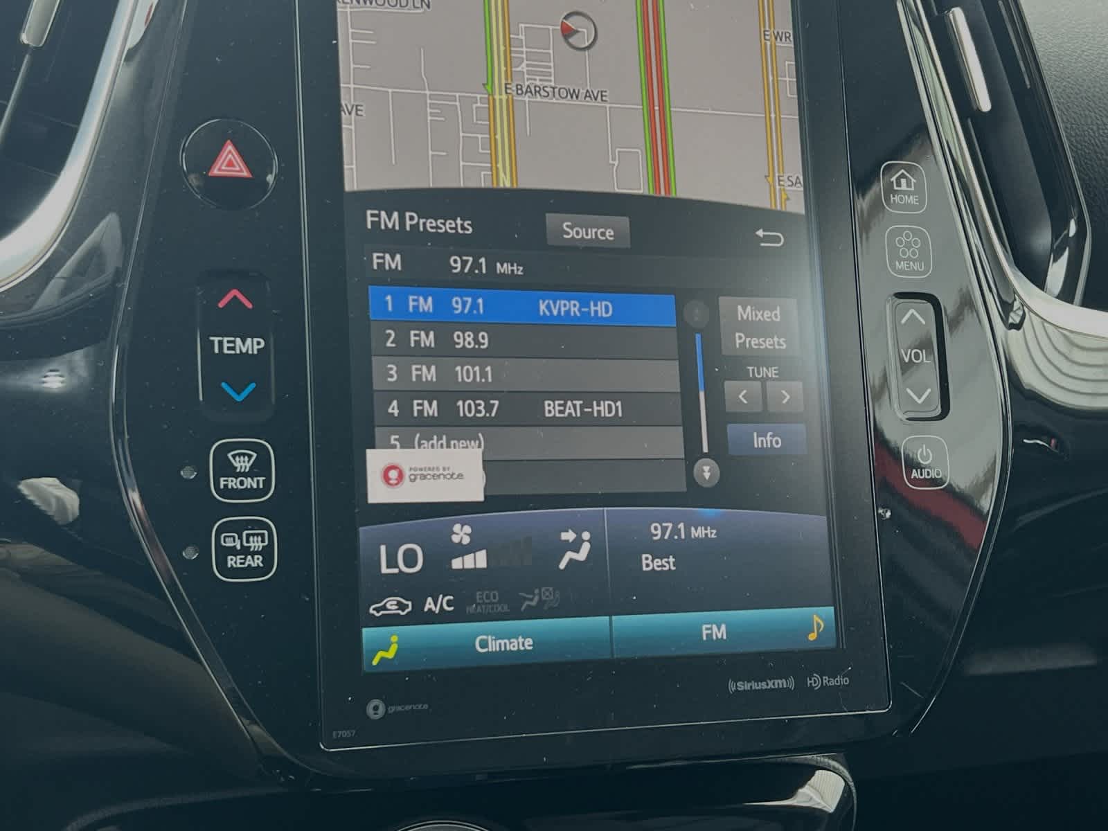 2021 Toyota Prius Prime XLE 18