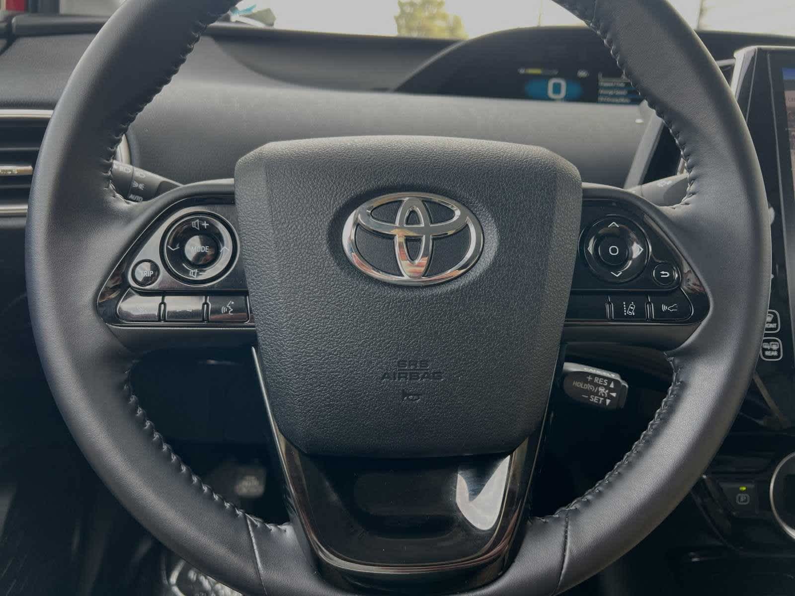 2021 Toyota Prius Prime XLE 24