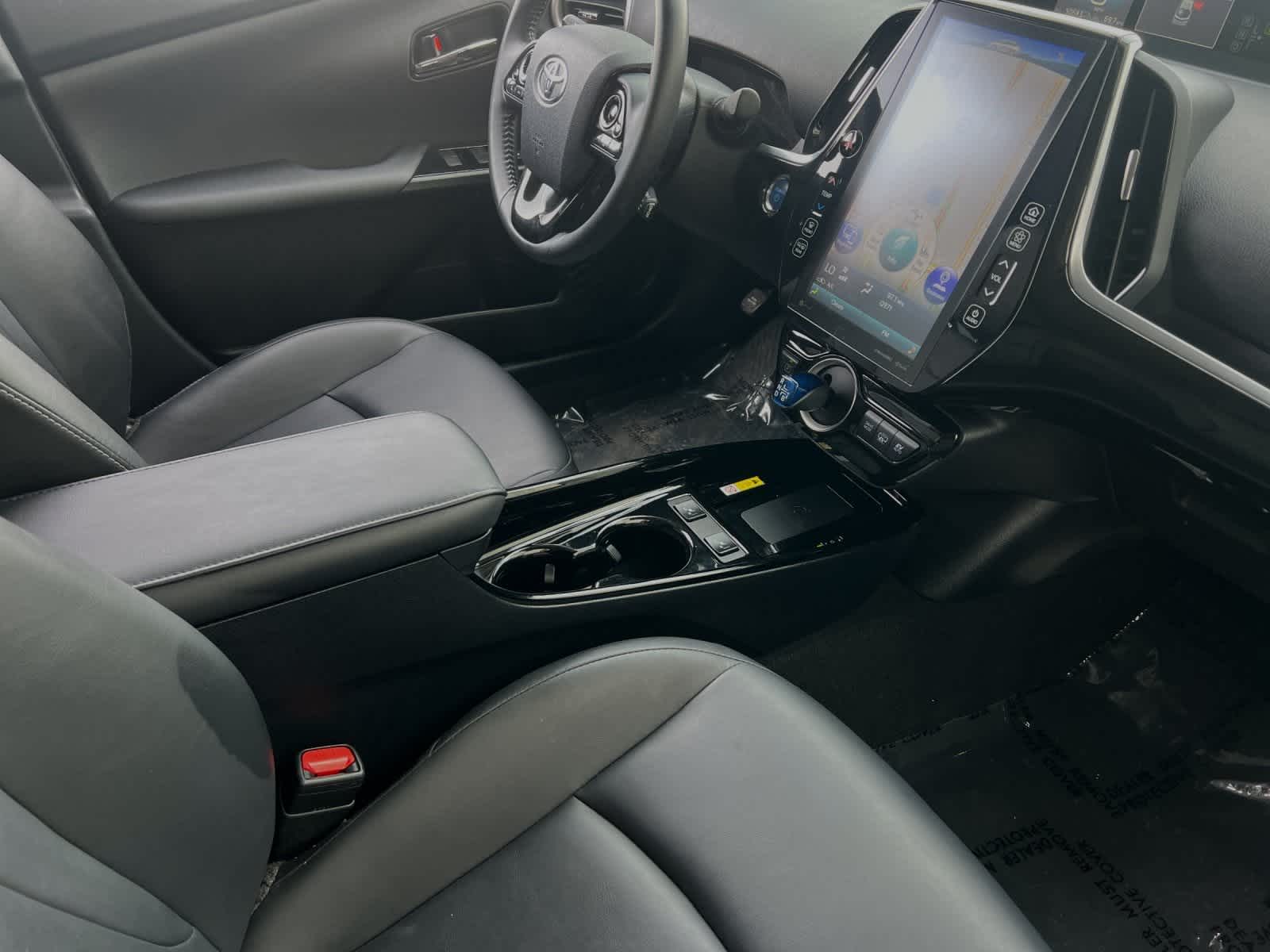 2021 Toyota Prius Prime XLE 16