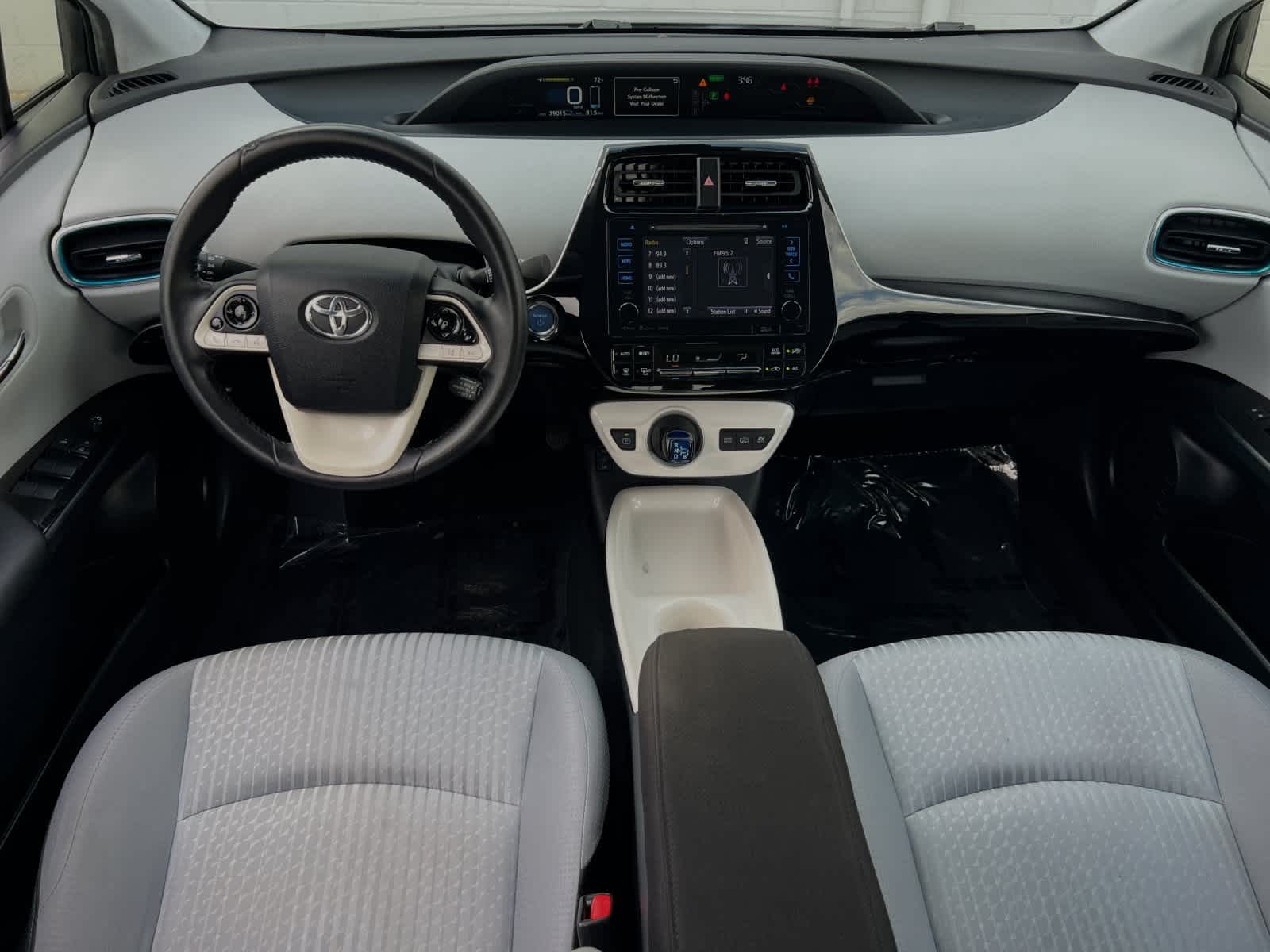 2019 Toyota Prius Prime Plus 3