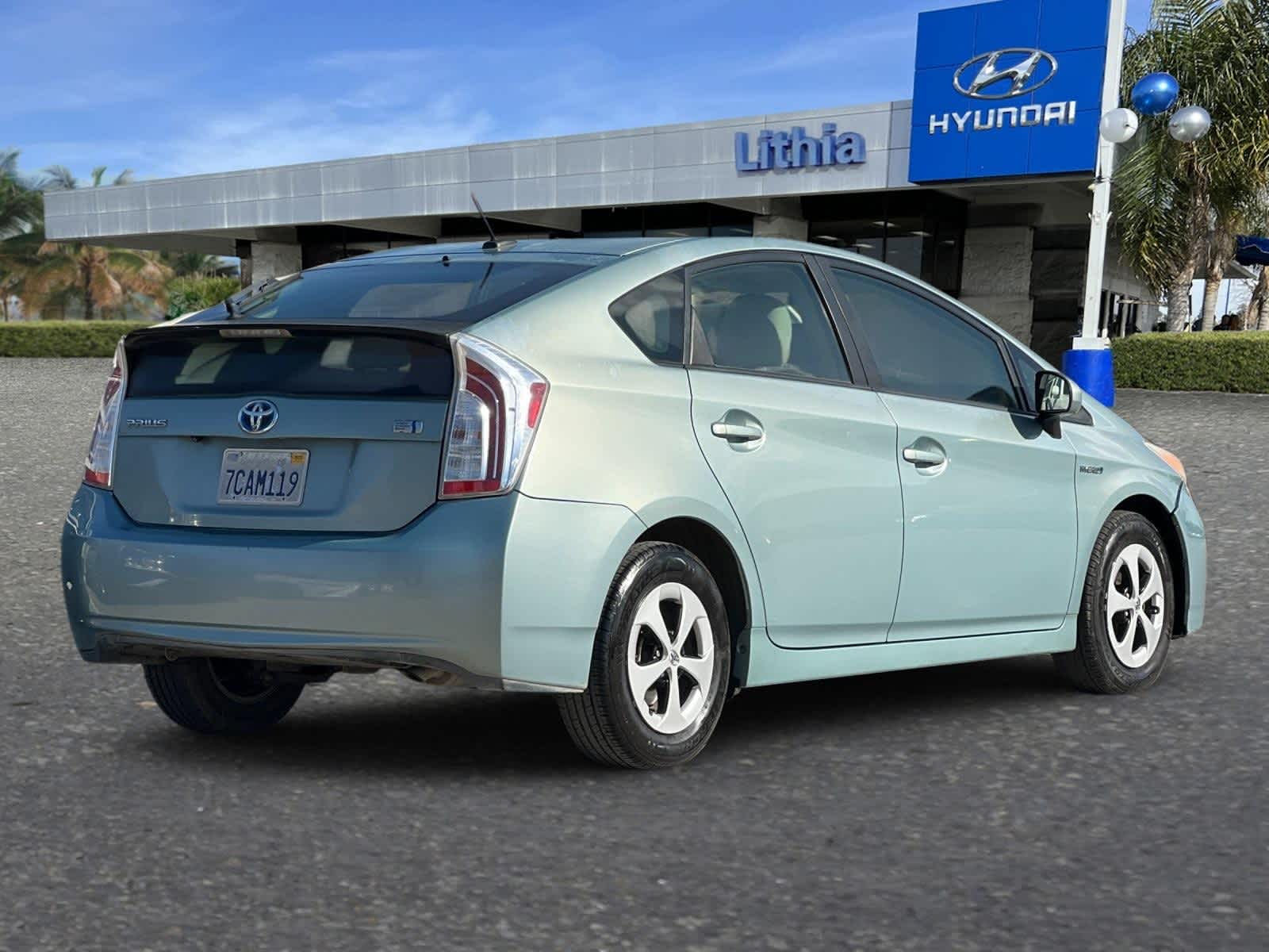 2013 Toyota Prius One 2