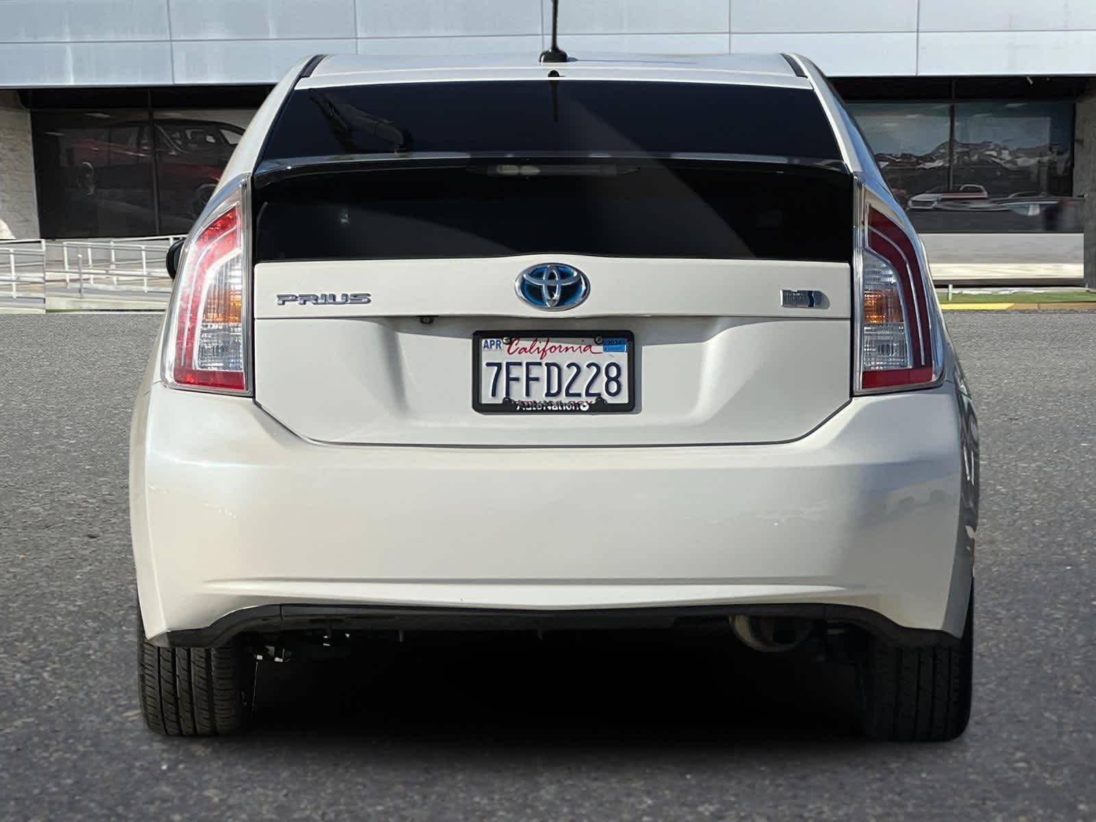 2014 Toyota Prius Five 7