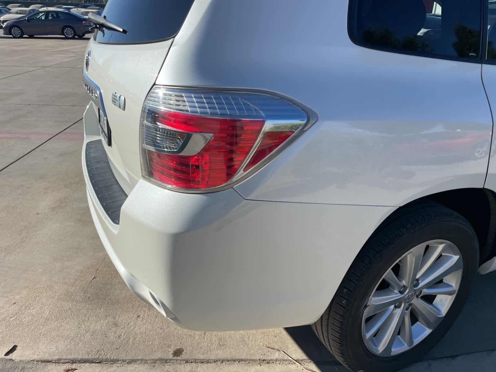 2009 Toyota Highlander Hybrid BASE 18